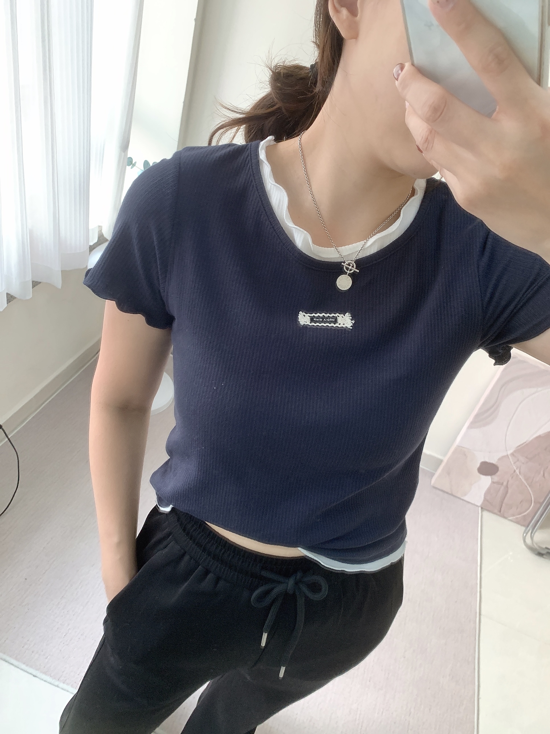 拼色木耳邊Tee-深藍色