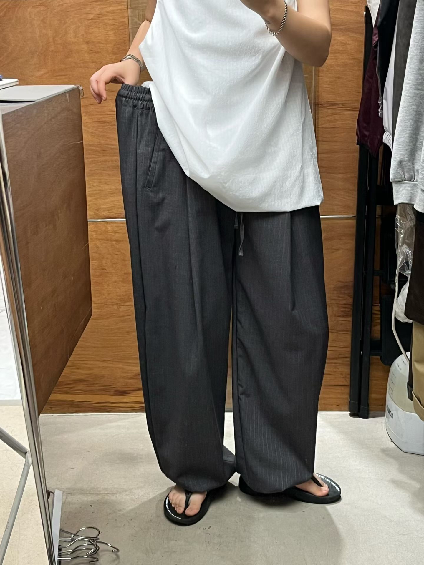 時尚寬鬆條紋休閒褲