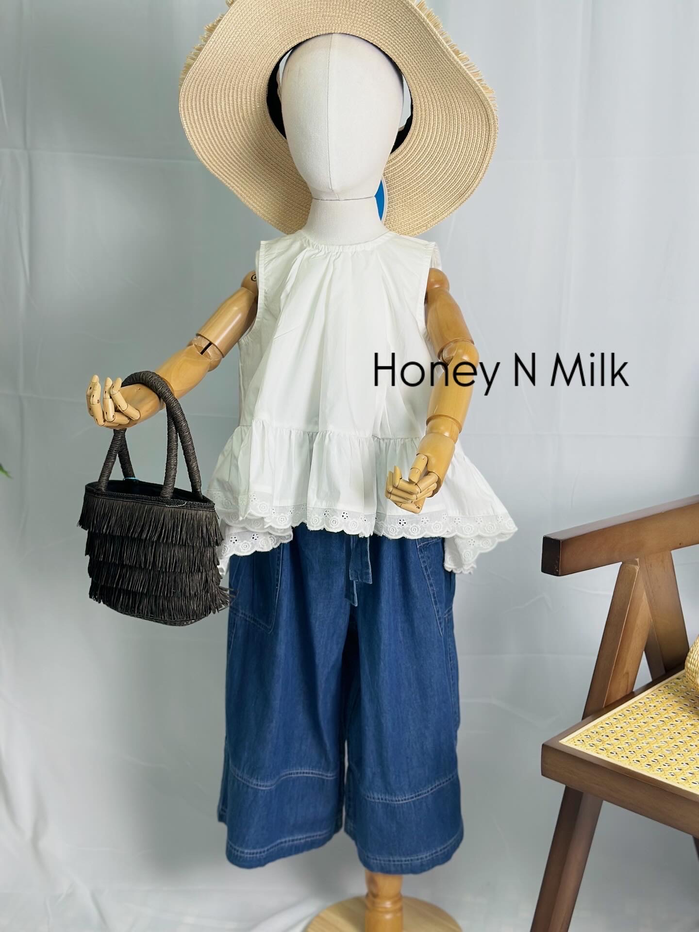 Boo Boo Cissy Lace Blouse