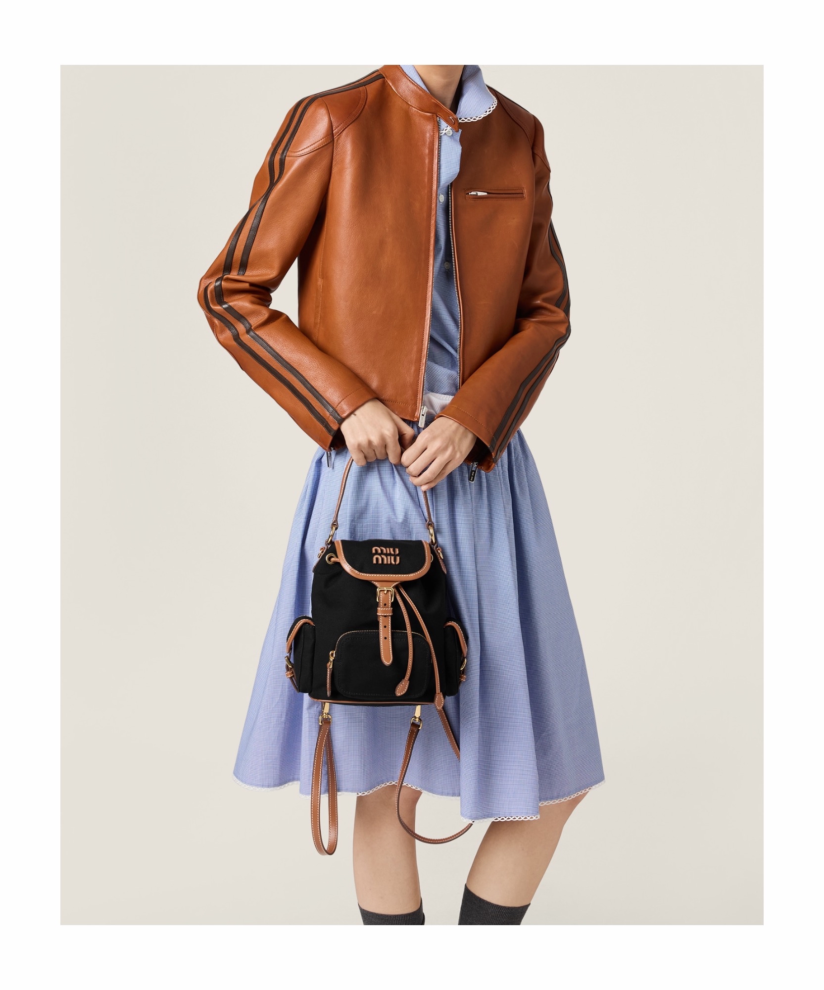 Miu Miu 女士 翻蓋雙肩包均碼碼18cm*11.5cm*22cm