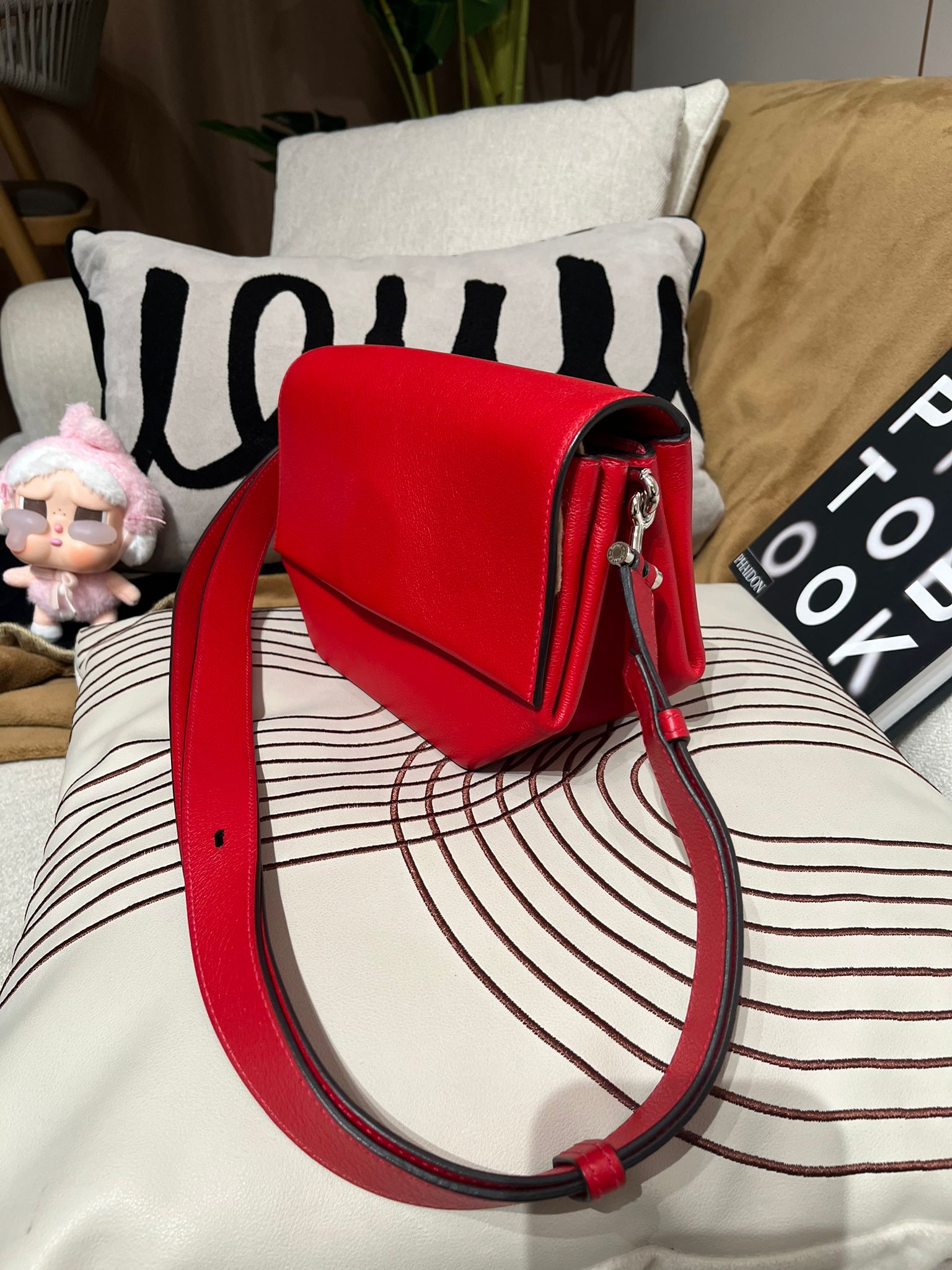 HERMES OPLI, Q5 ROUGE CASAQUE SHOULDER BAG STAMP C, 100%Authentic ,98%new ✅Dust bag 