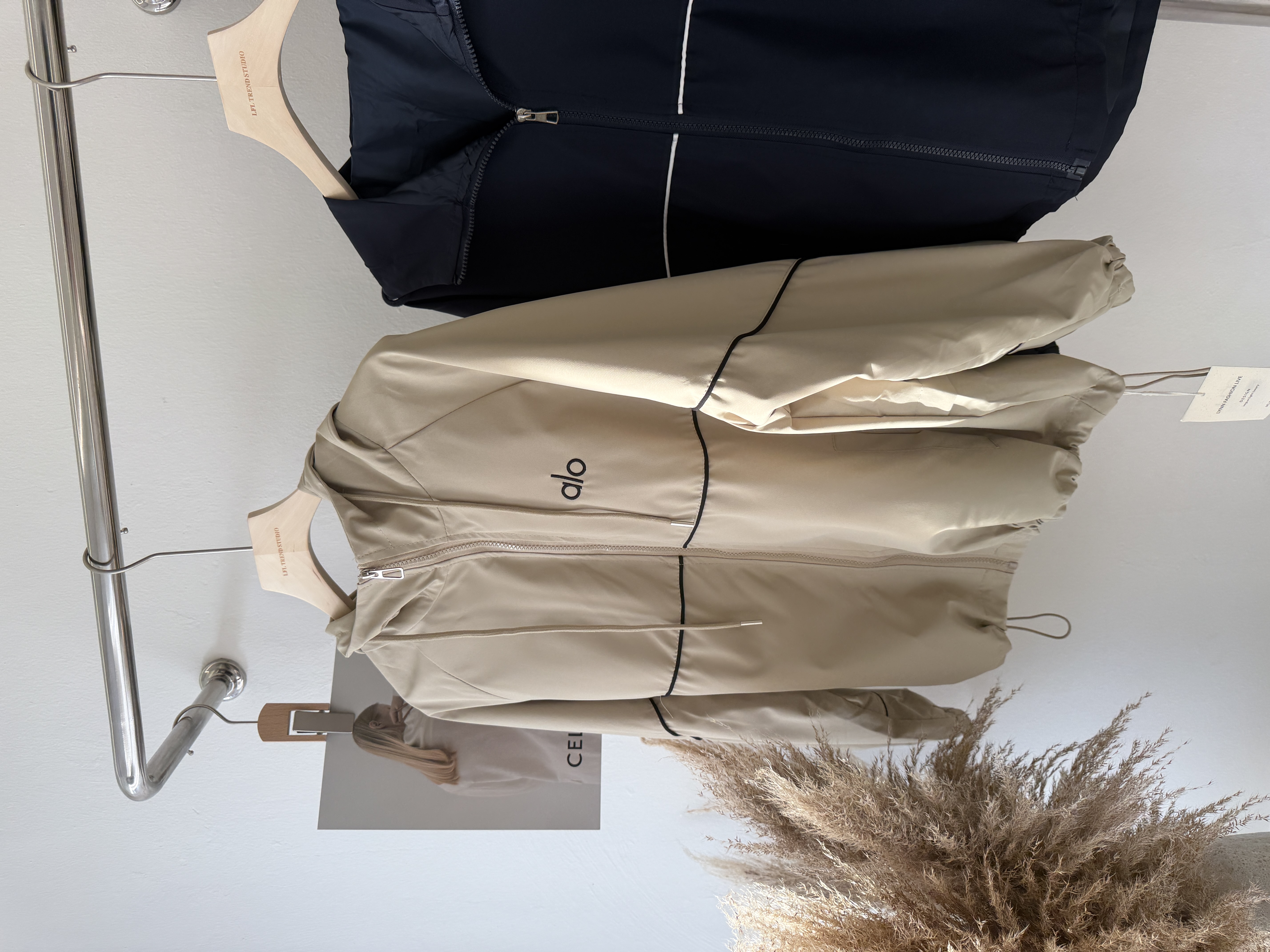 6594 爆款Alo冲锋外套