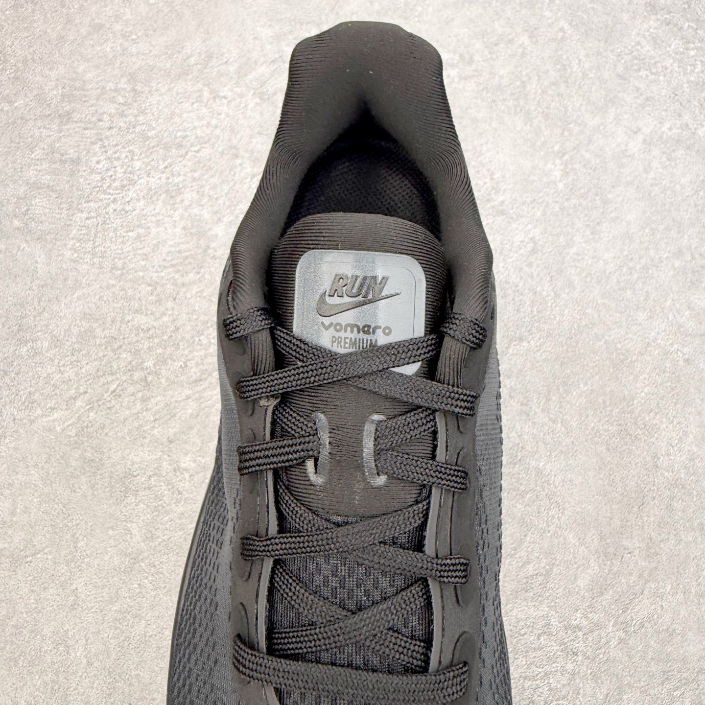 Nike Vomero Premium SP IQ0627-001