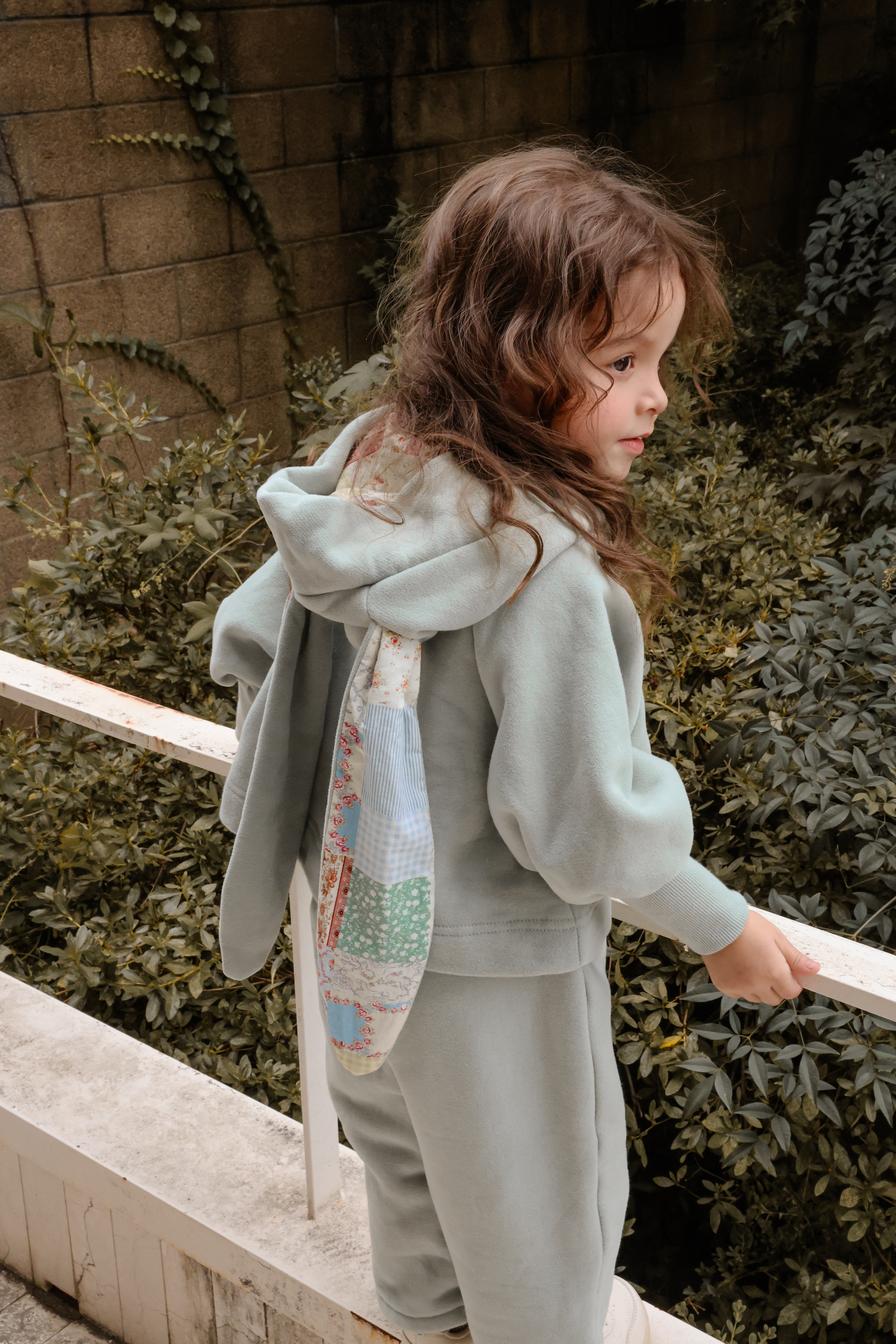 FLO | Bunnies hooded T-shirt