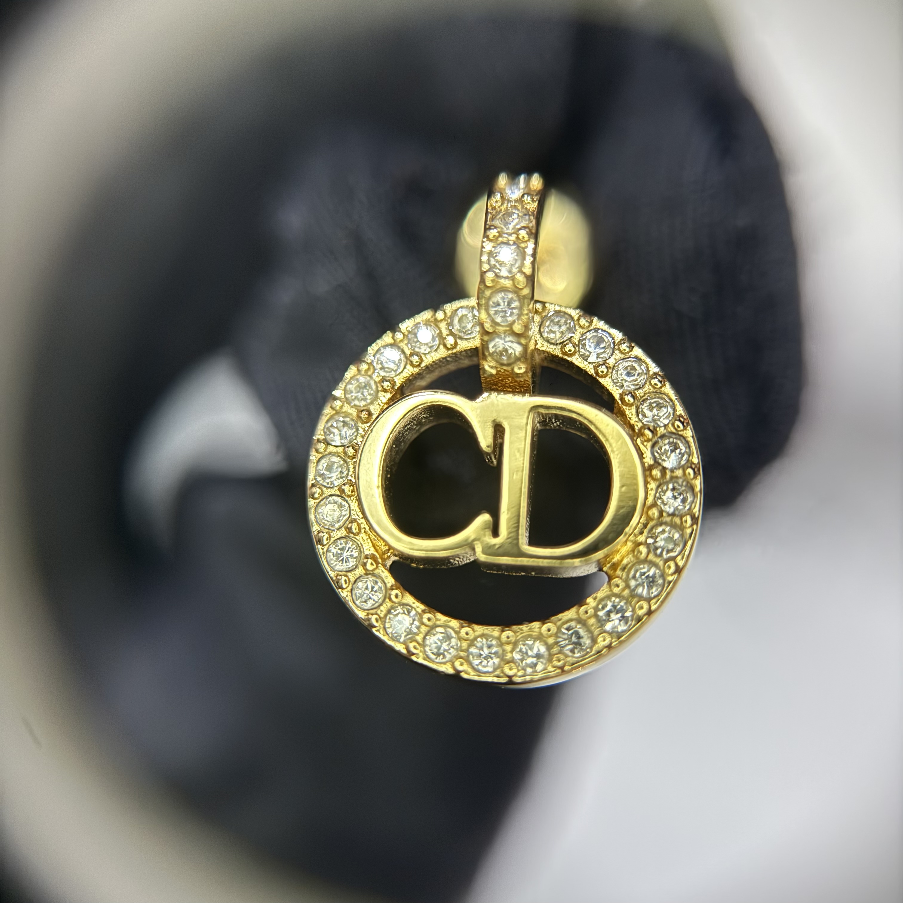 Dior Navy耳環帶鑽花圈logo