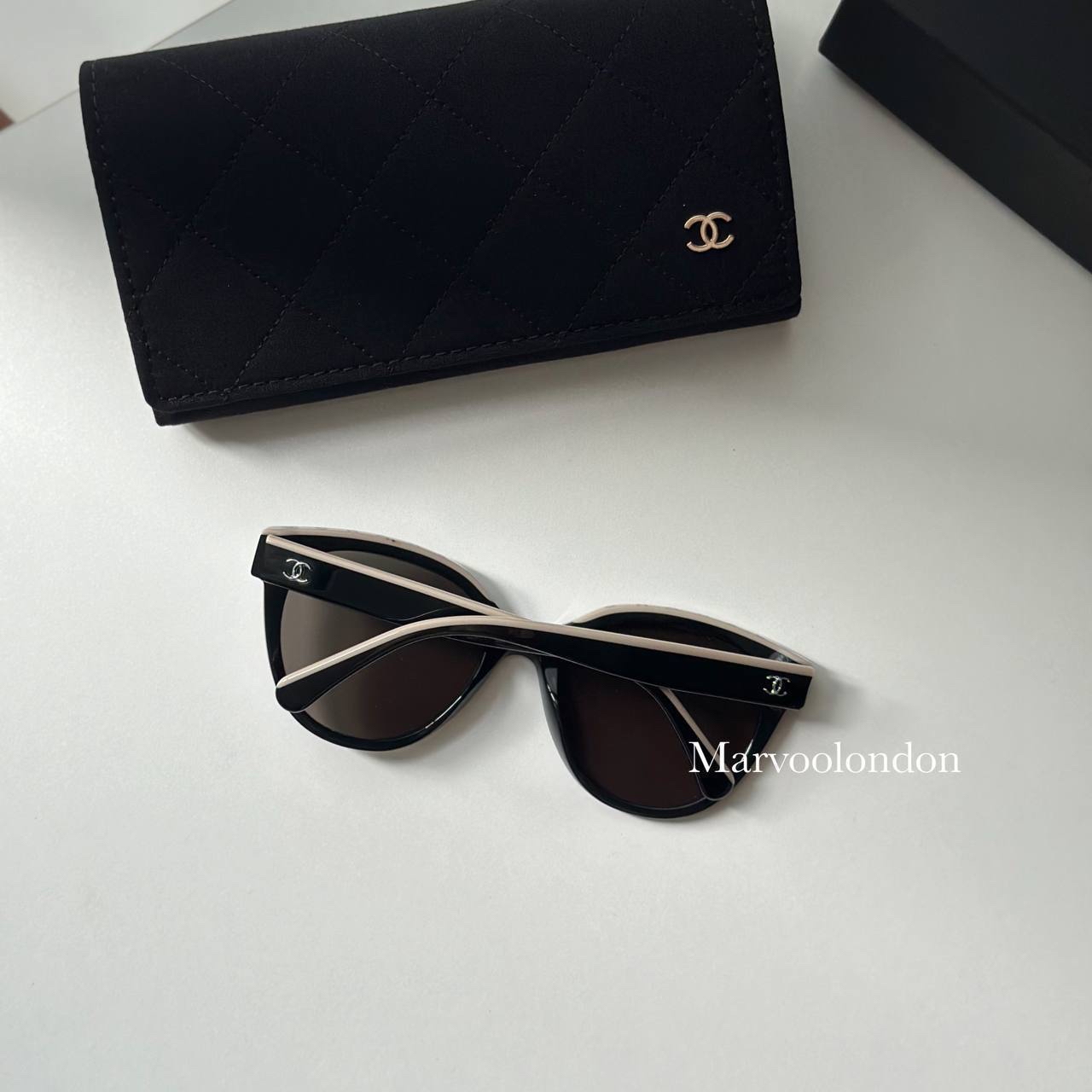 現貨✨🫶🏻熱賣款🩷Chanel 拼接字母太陽眼鏡 nude color