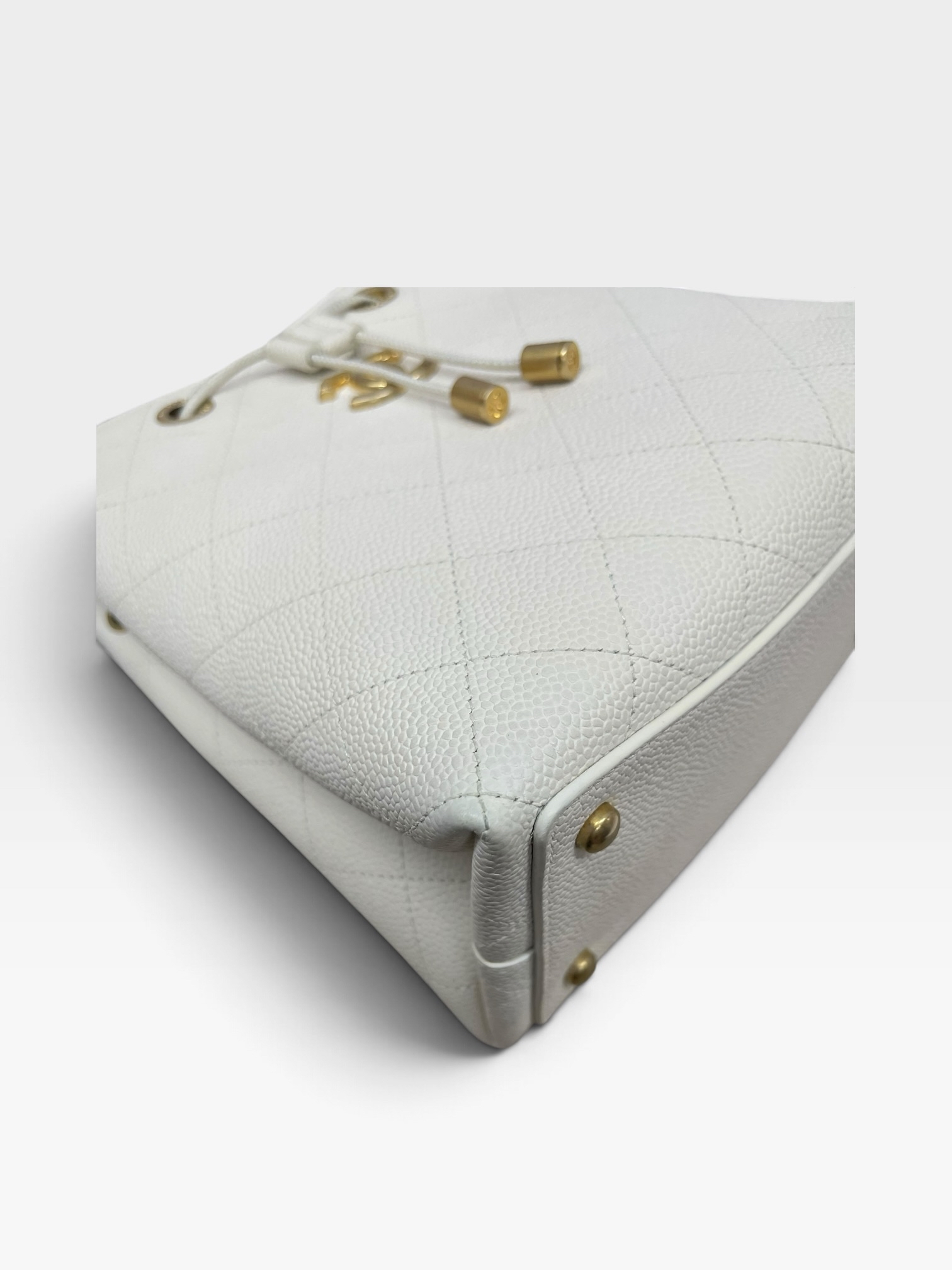 Pre-Owned CHANEL Caviar Bag/ Product Code: 101102