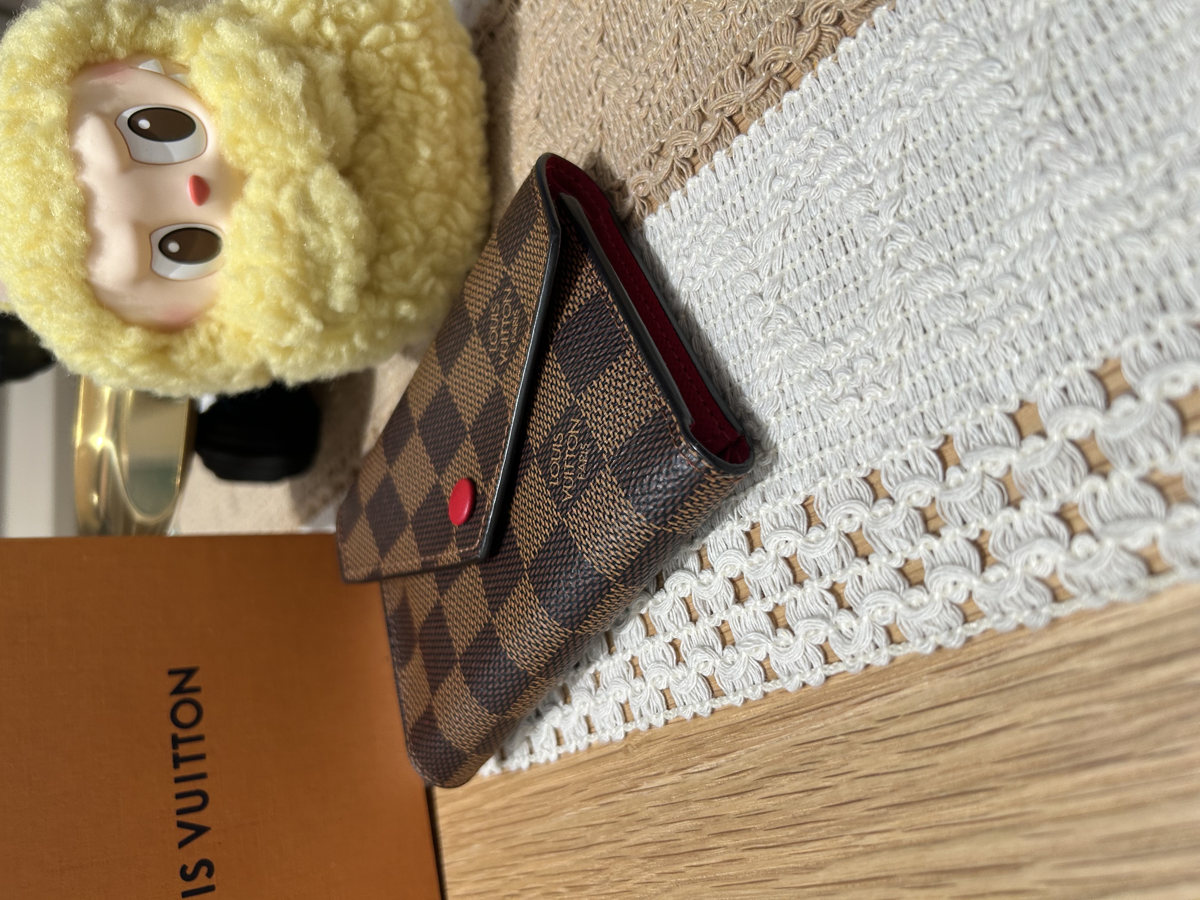 未使用品 LV victorine wallet 100%Authentic ,未使用品 ✅box