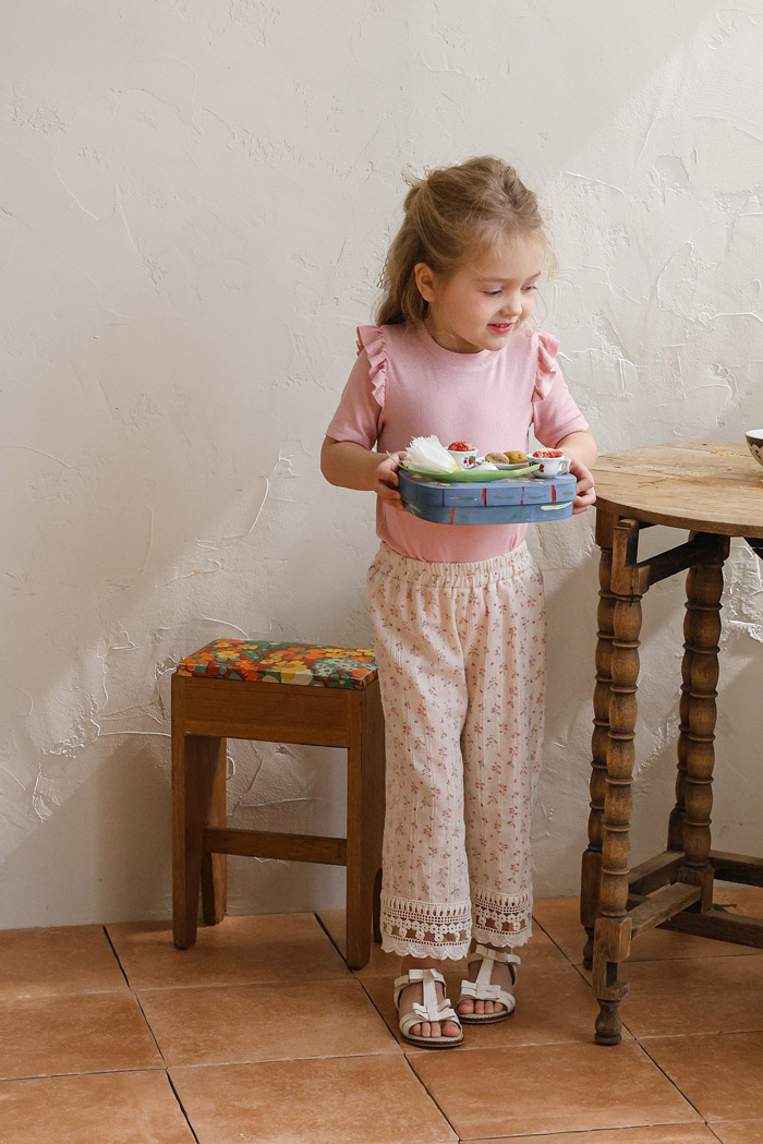 🇰🇷Puella_Flo tee