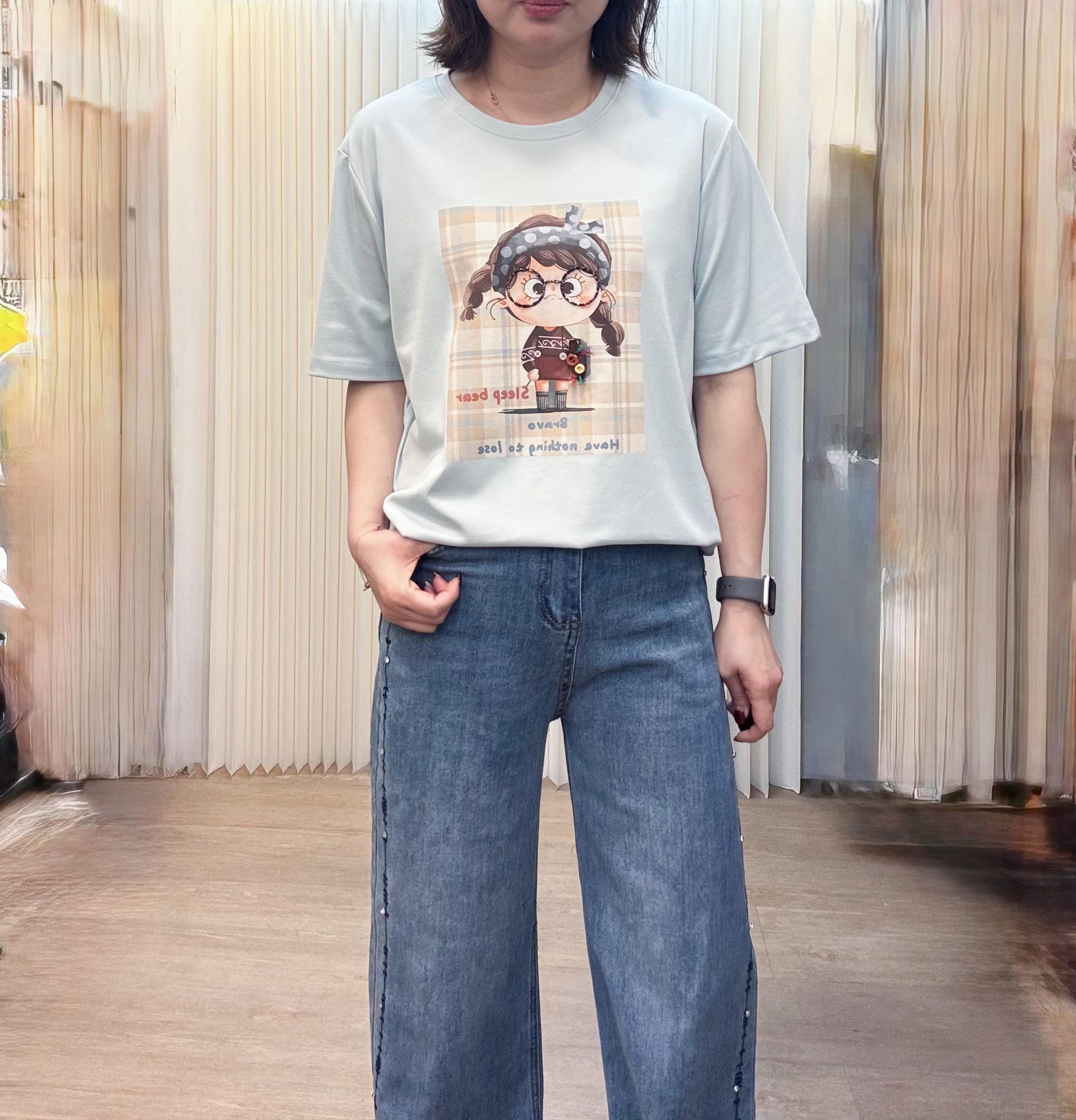 帶眼鏡女孩Tee M489 417018269