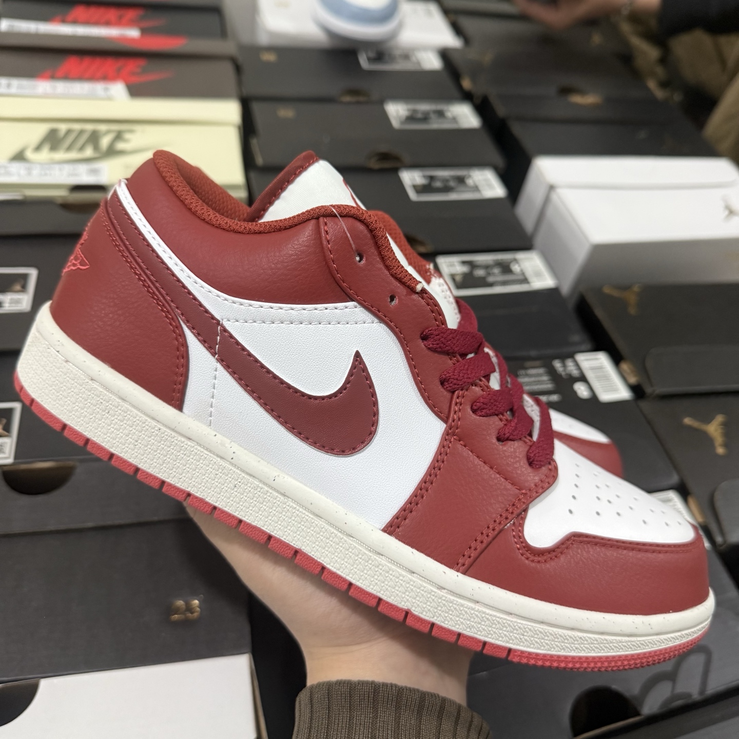 Nike Air Jordan 1 Low "Dune Red" FJ3459-160