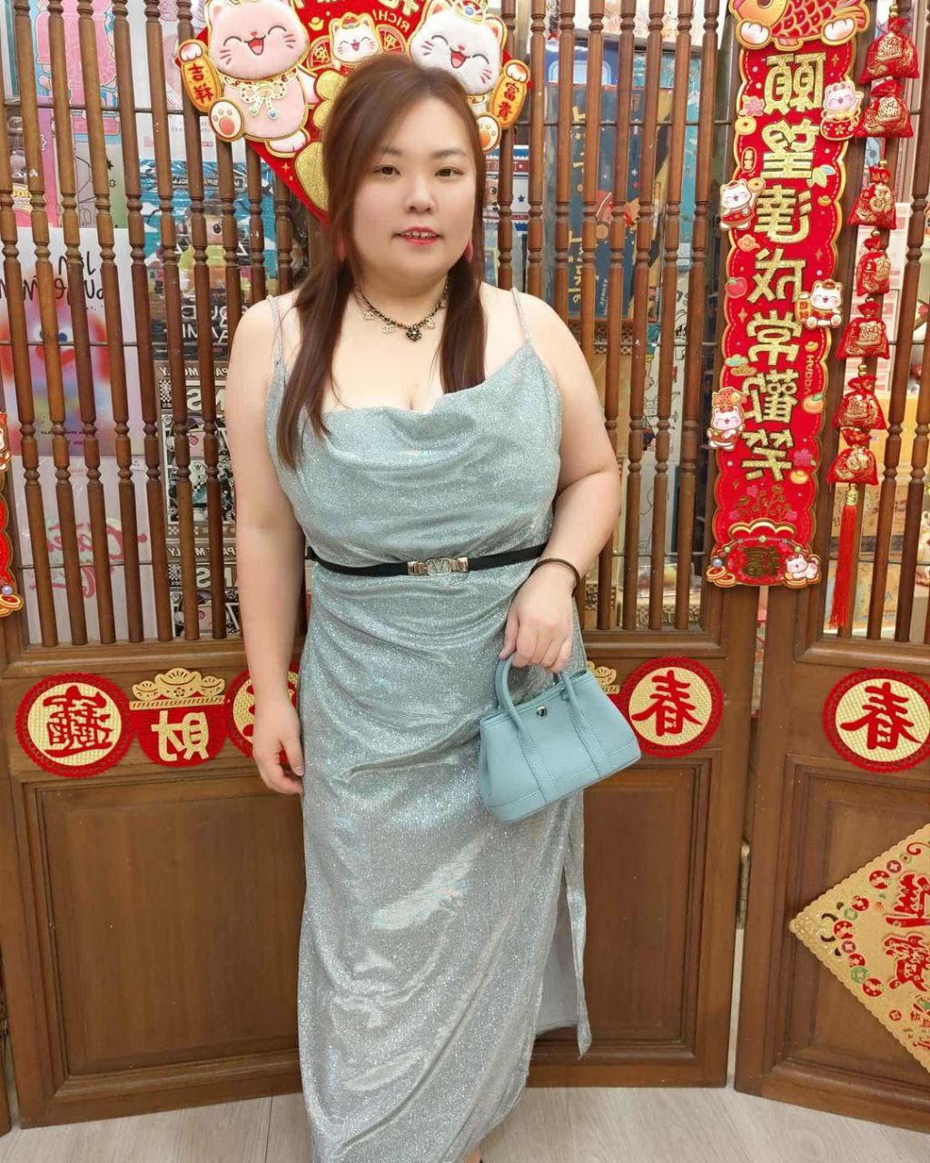 AA09 细吊带亮粉边开叉修身长礼服