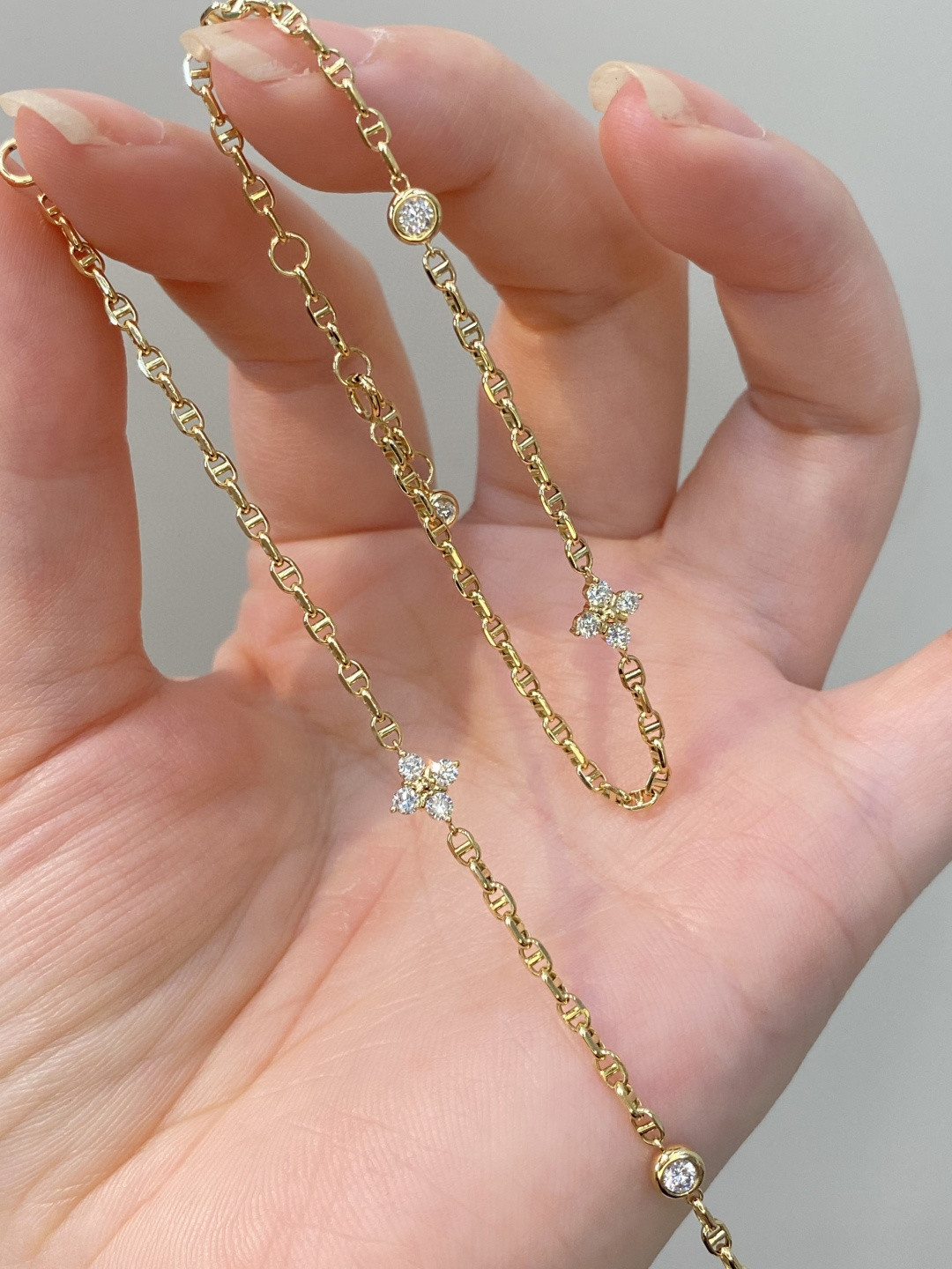 18K Diamond Bracelet 