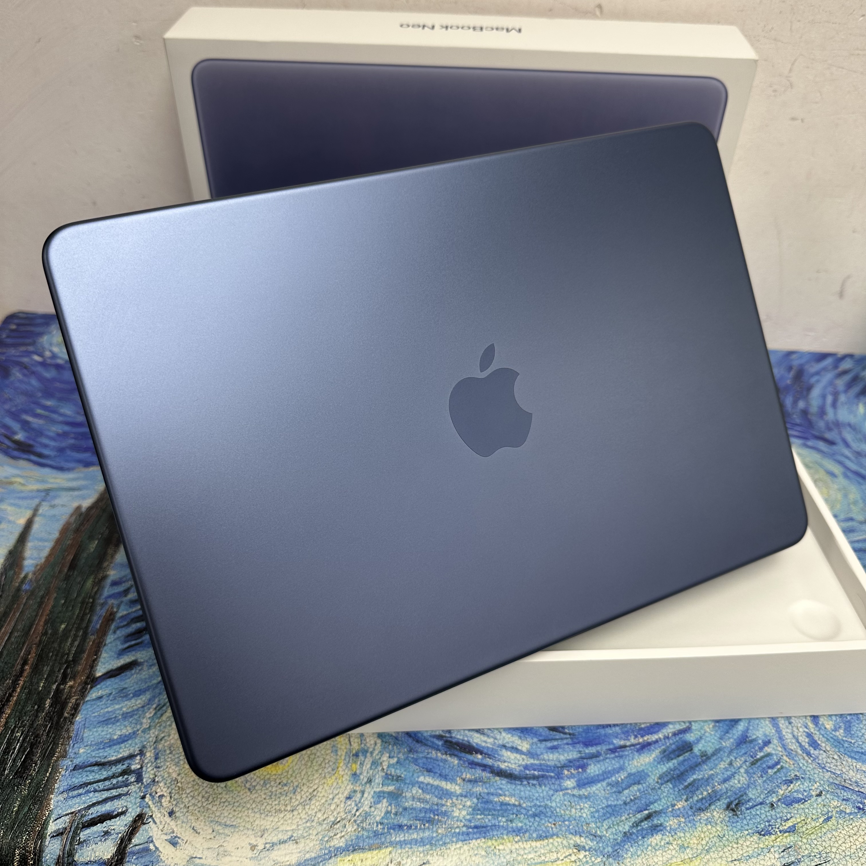 #5935 APPLE  MacBook Neo A18 Pro CPU/ 8GB Ram/256GB SSD/5核心GPU/Liquid Retina Mon/13吋/藍色/Gaming Laptop / Notebook / 超強續航能力/文書機 / 畫圖 / 剪片 / Movie / Netflix 