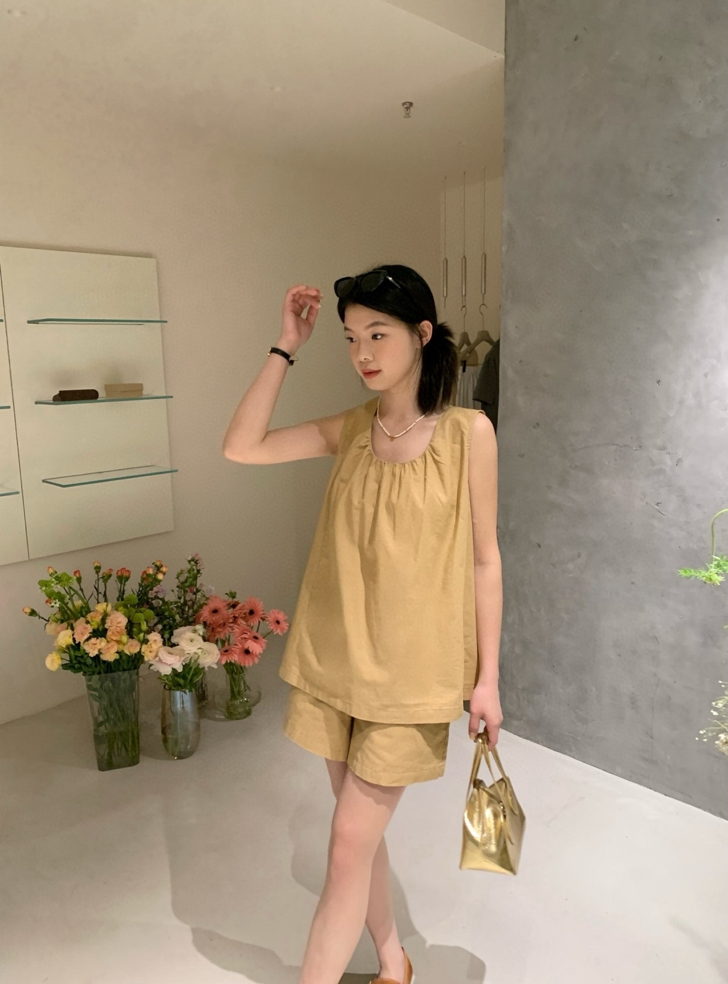 Clara Top + Bottom Set 法式慵懒风背心上衣+阔腿短裤套装 (3 colours)