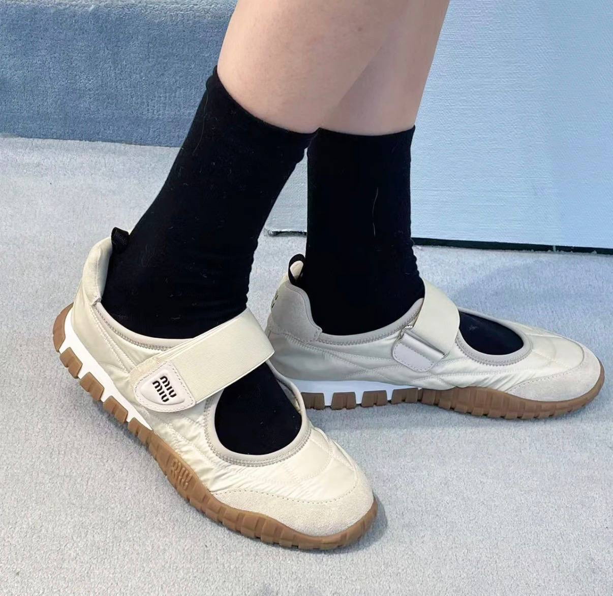 限時優惠✨訂貨📮MIUMIU Tyre魔術貼ballerinas  Size 36-39 40 41