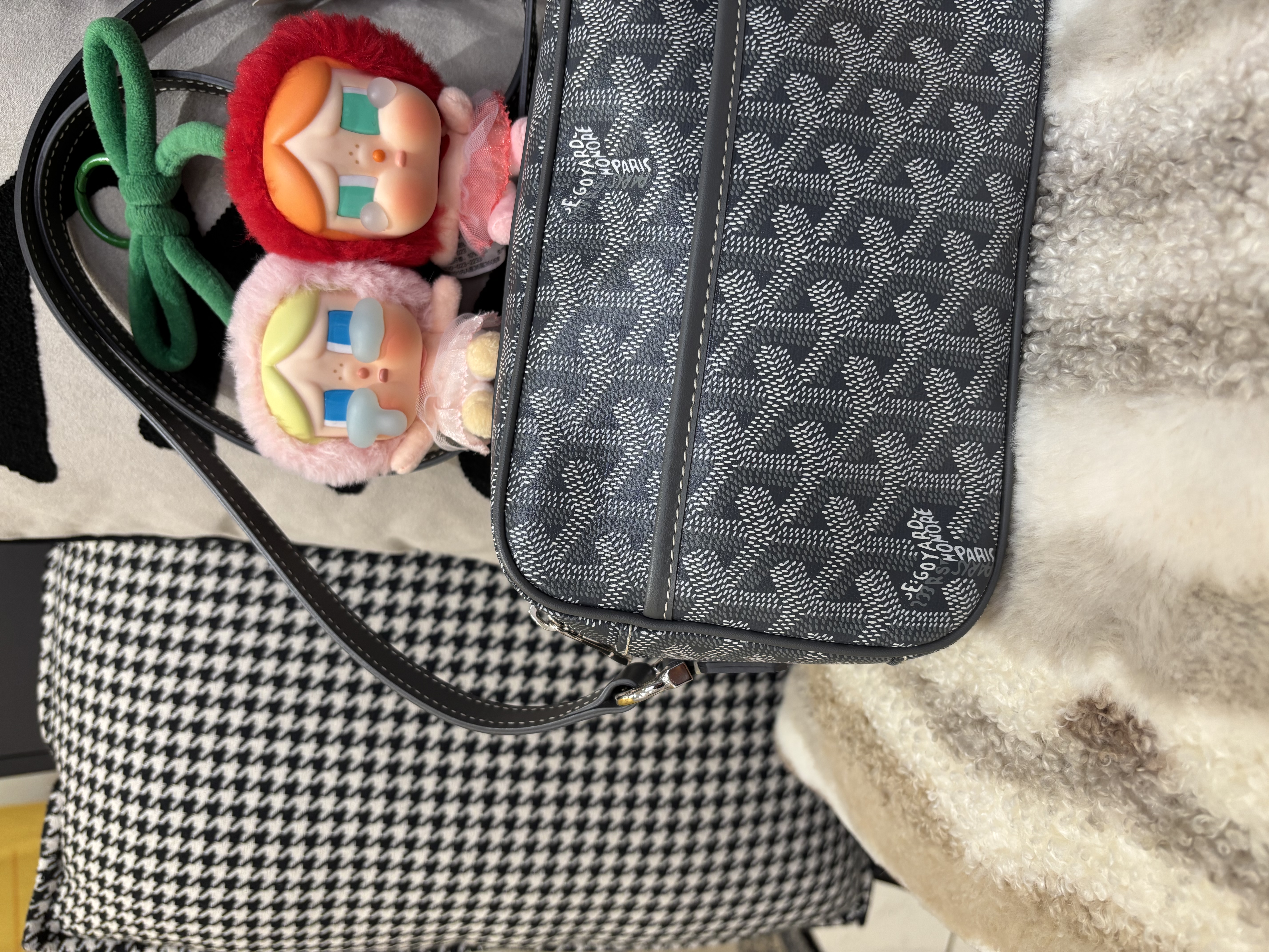 Goyard cap vert camera bag Grey 100%Authentic ,98%new ✅塵袋✅booklet