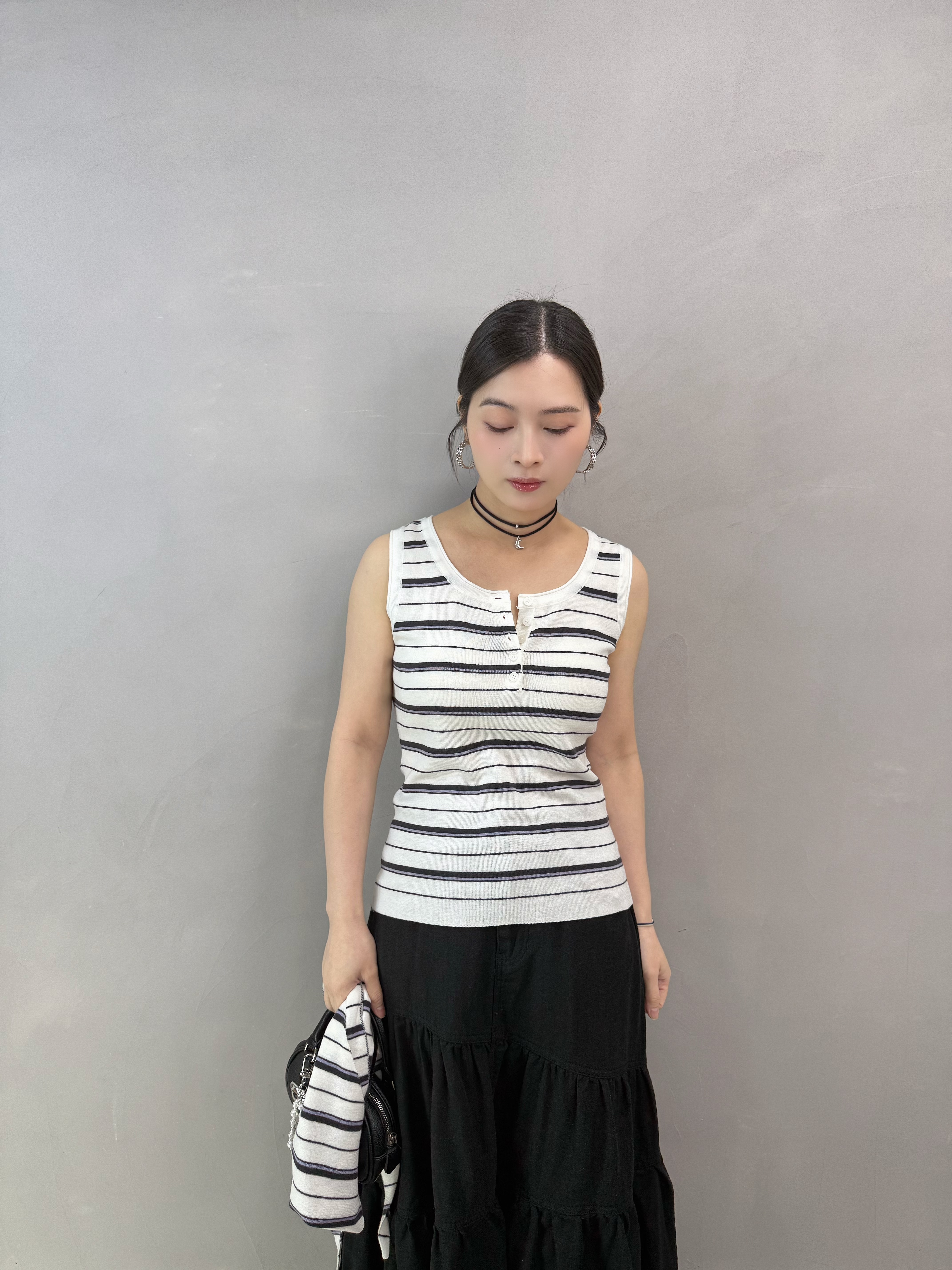 S69 橫間扣鈕背心+披肩set