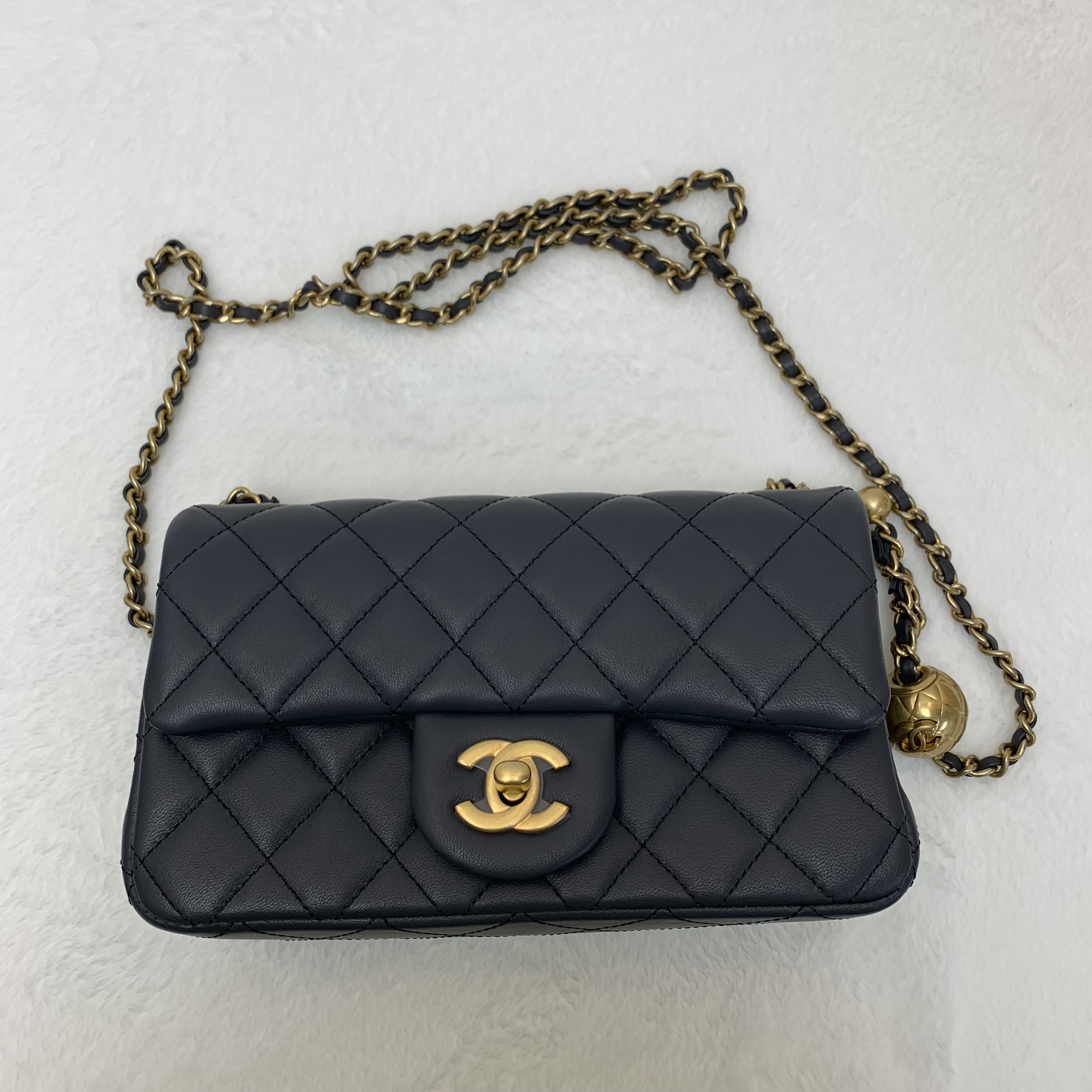Full set閒置新熱賣🖤Chanel灰色大Mini