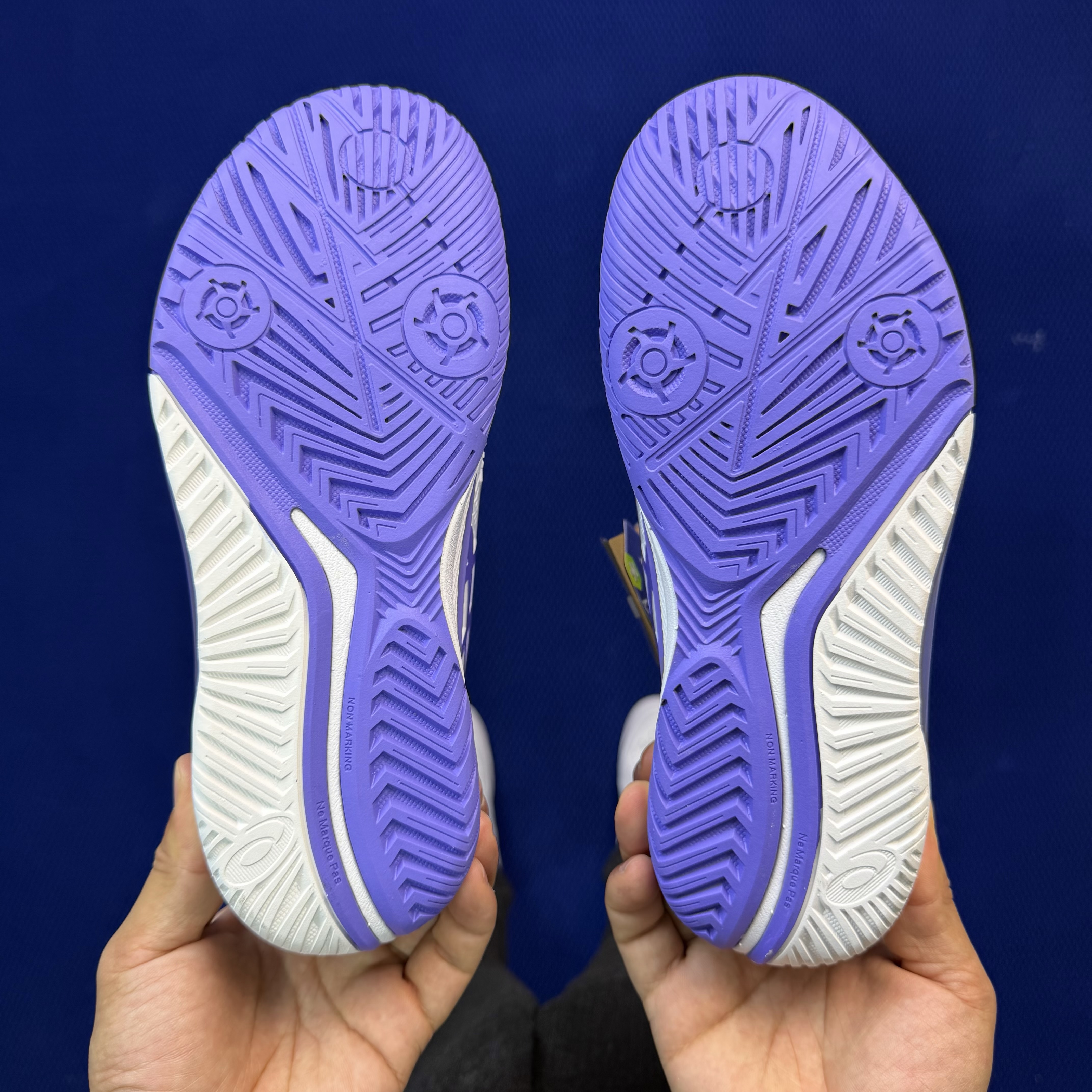 Asics Gel-Resolution 9