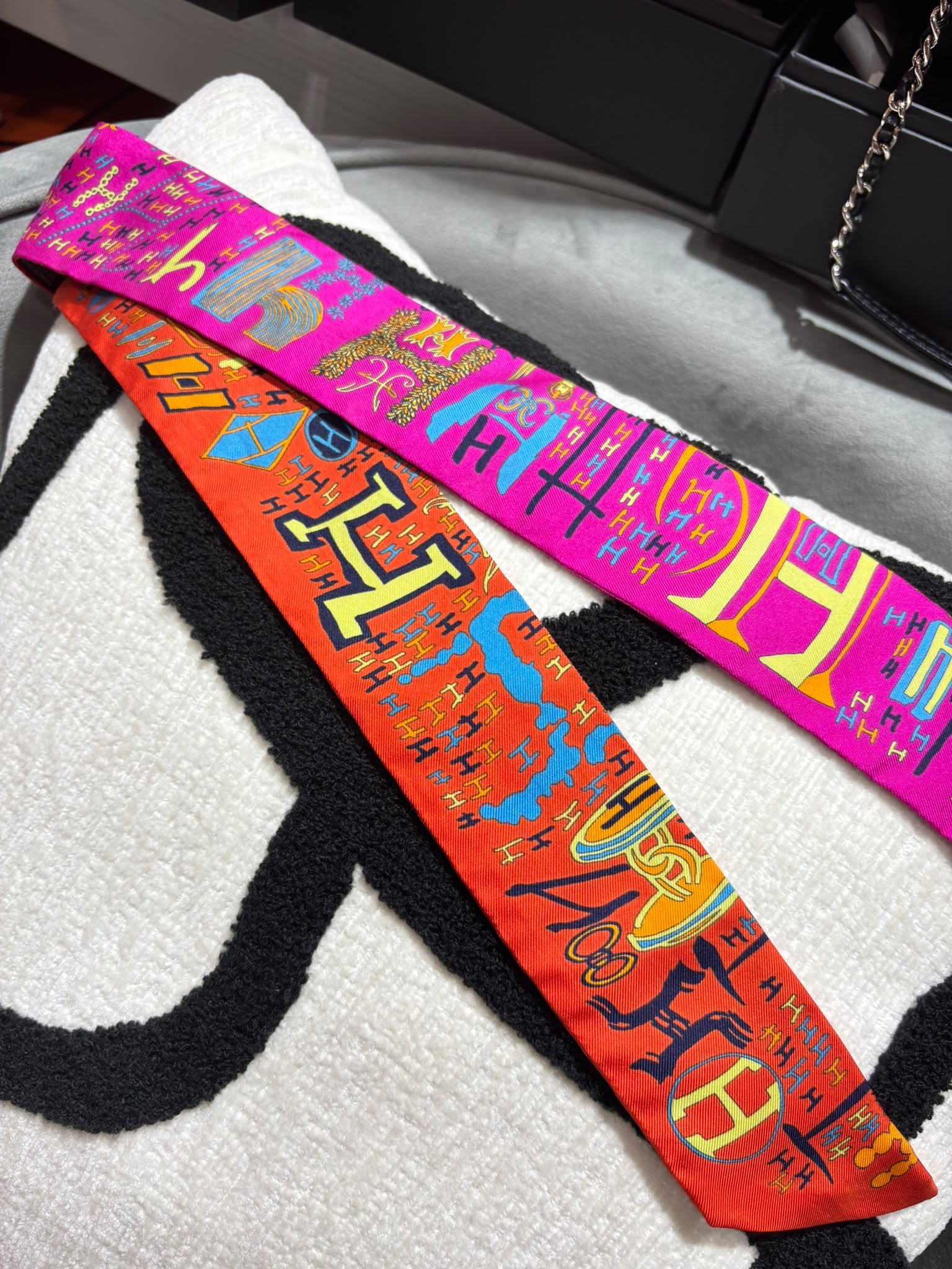 未使用品 Hermes Twilly 100%Authentic, Unused ☑️Box