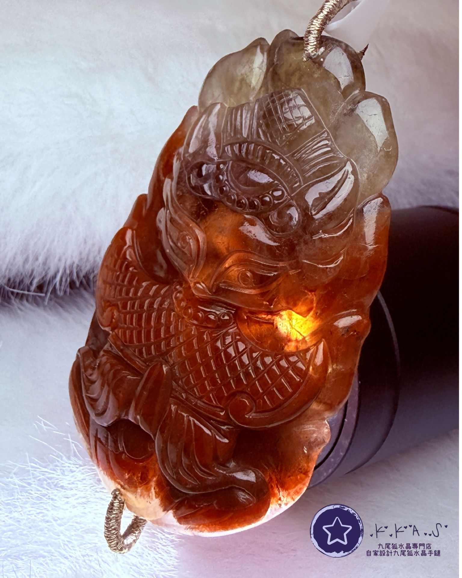 K00122 Black Label 紅極光將軍狐 - 吊墜/手牌兩用款