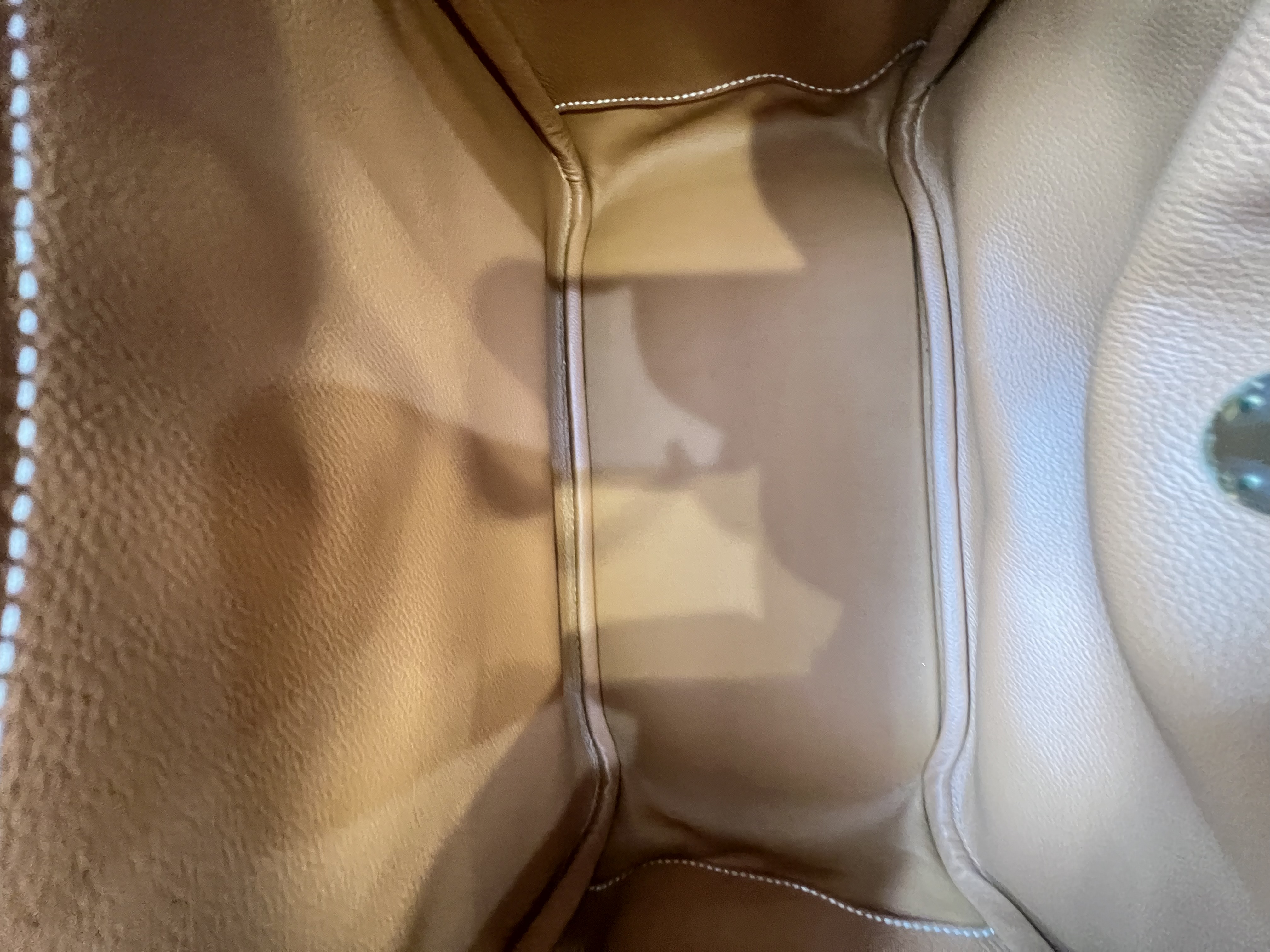 Pre-Owned HERMÉS Taurillon Clemence Lindy 30 Stamp D / Product Code: 26041635