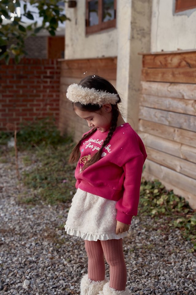 Momoann | Cake Sweatshirt