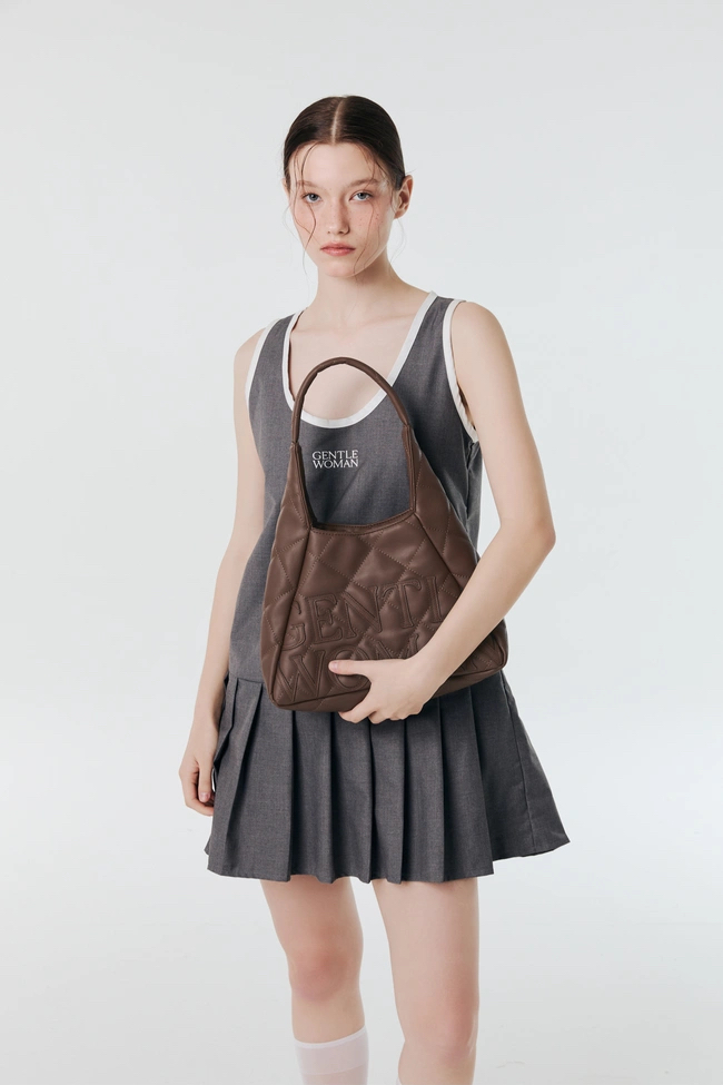 🇹🇭GENTLEWOMAM - 格紋三角HOBO袋代購