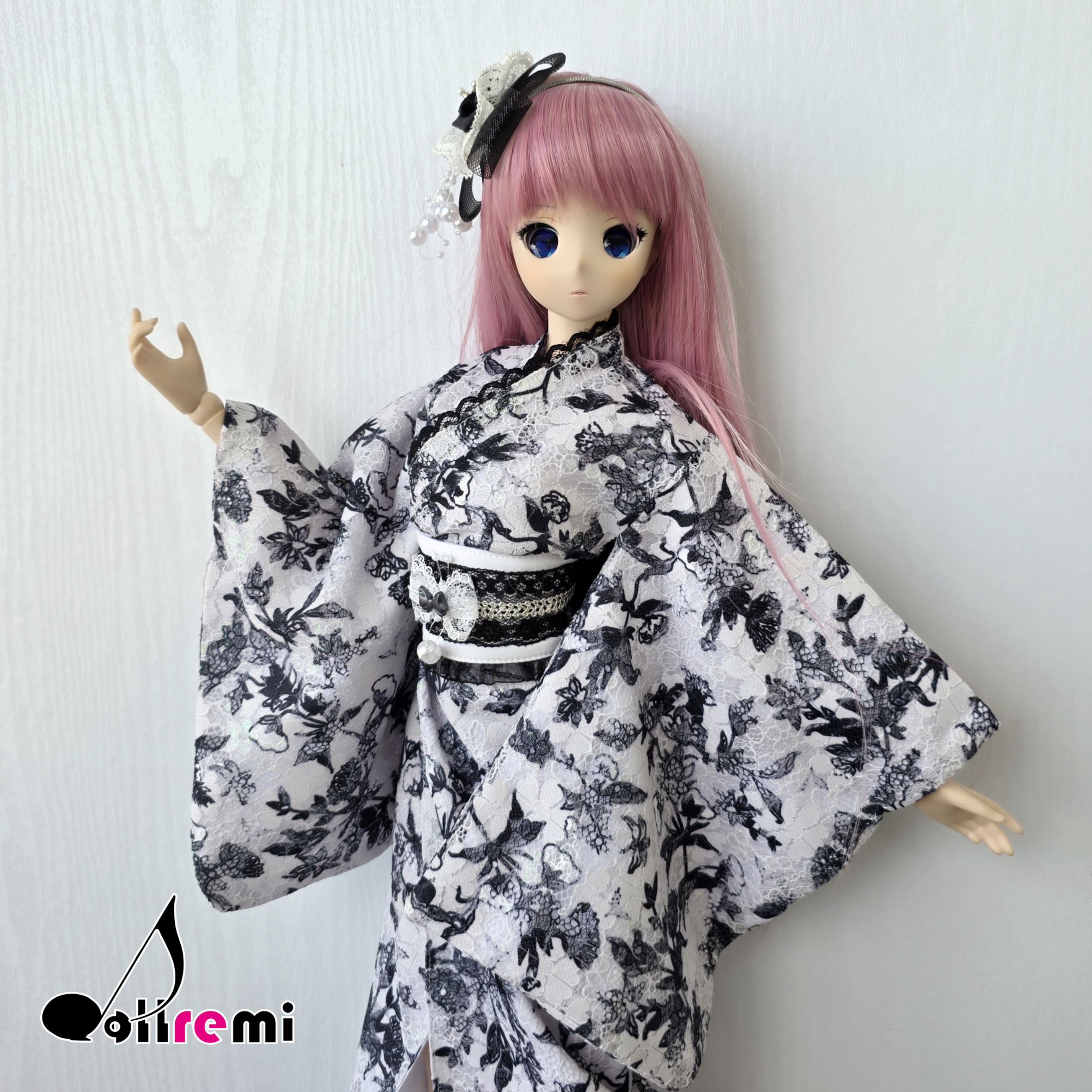 【dollremi】(DD0895) 黑白蕾絲和服 Black and White Lace Kimono