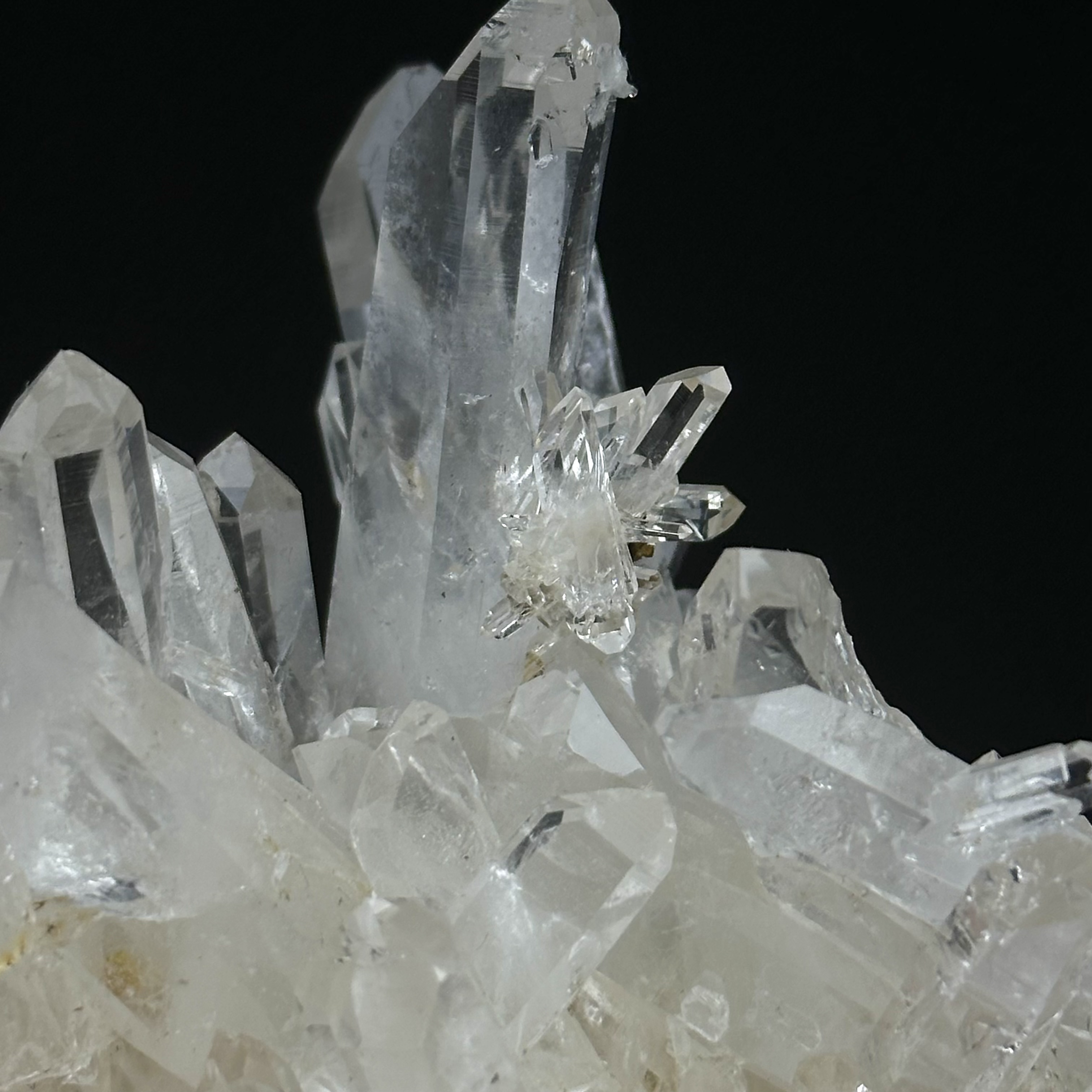 雷姆利亞水晶簇 - Lemurian Quartz Cluster LQ02