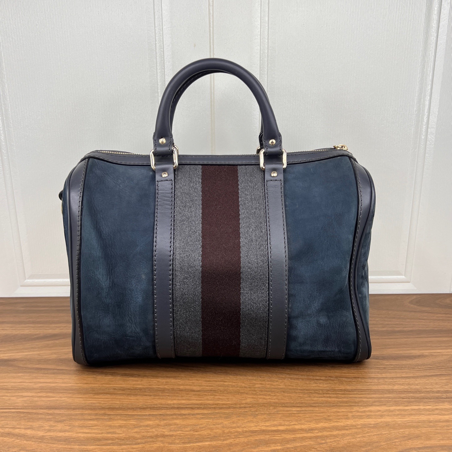 【預訂貨品】Gucci 霧霾藍色荔枝紋牛麂皮波士頓