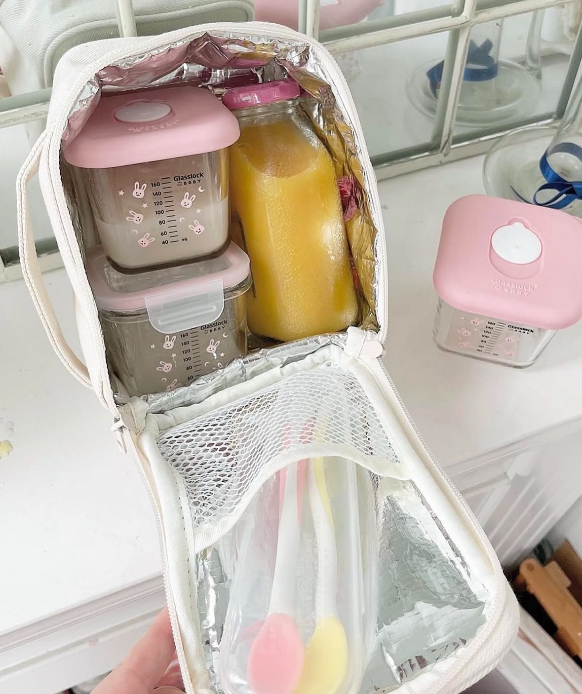 vivienda x glasslock 6 個混合分級嬰兒 食品容器和保冷袋套裝 (兔仔）