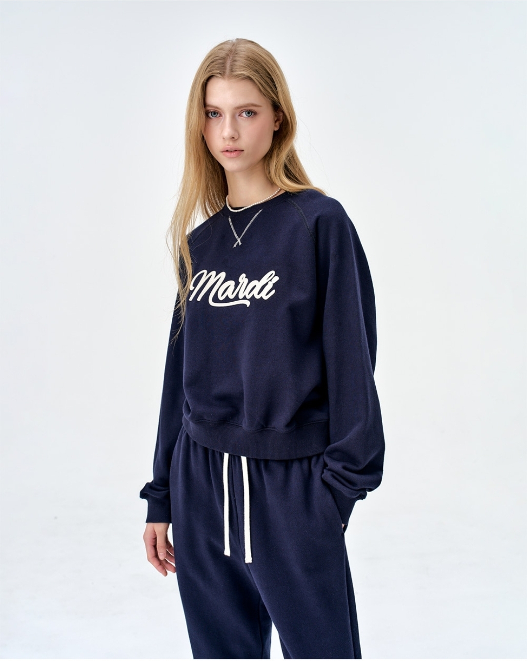 Mardi Mercredi Actif Vintage Logo Sweatshirt