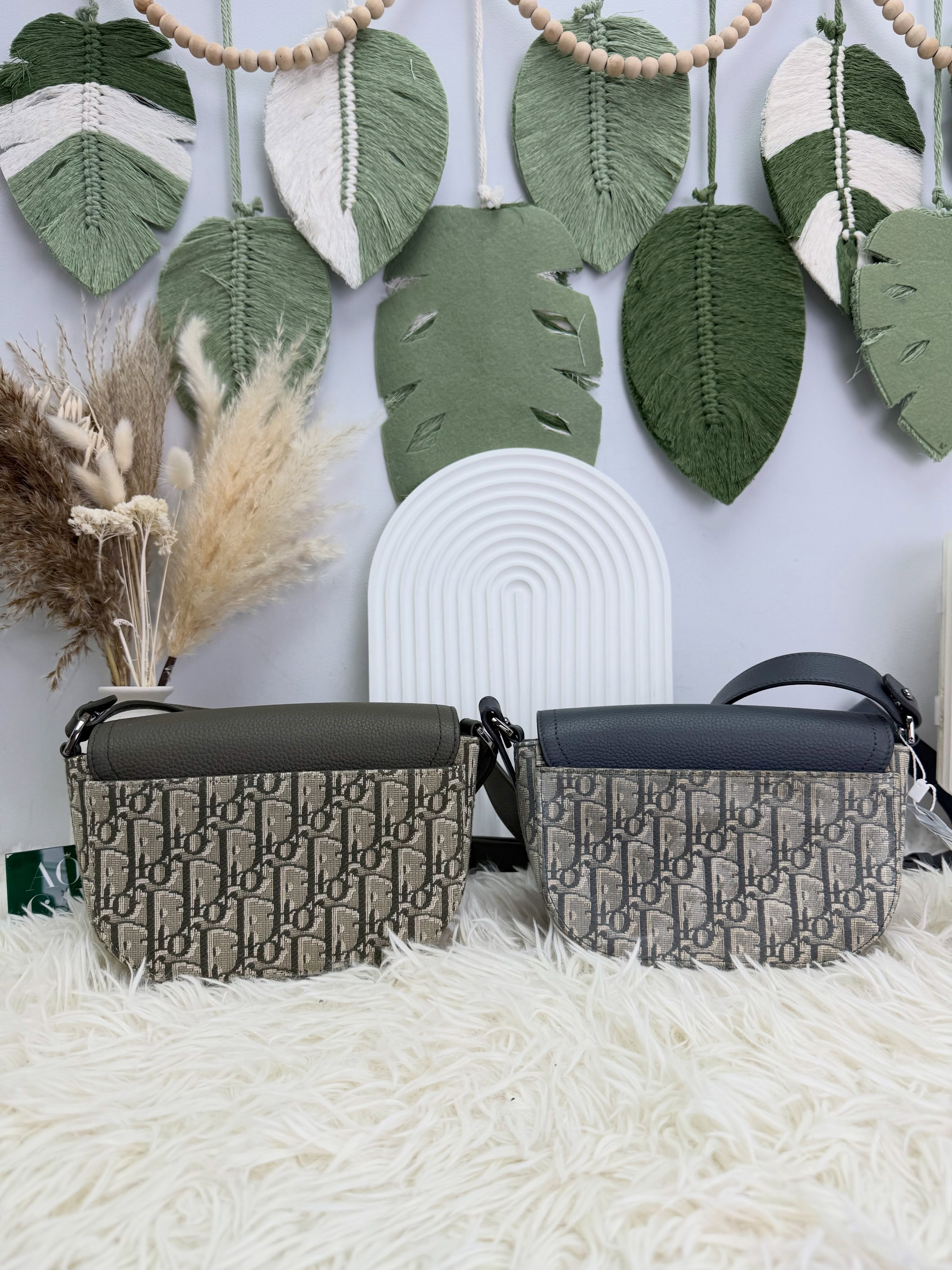 Dior👜 PRE OWNED 🛍️橄欖綠色老花郵差包 有盒有塵袋🌲