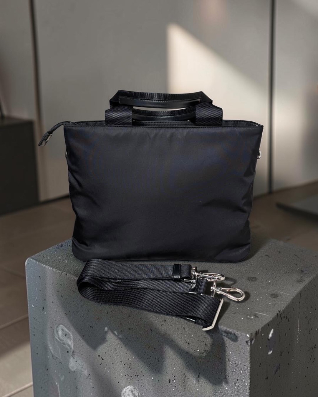 Prada nylon 2way re-nylon Bag100%Authentic, 98%new✅dust bag