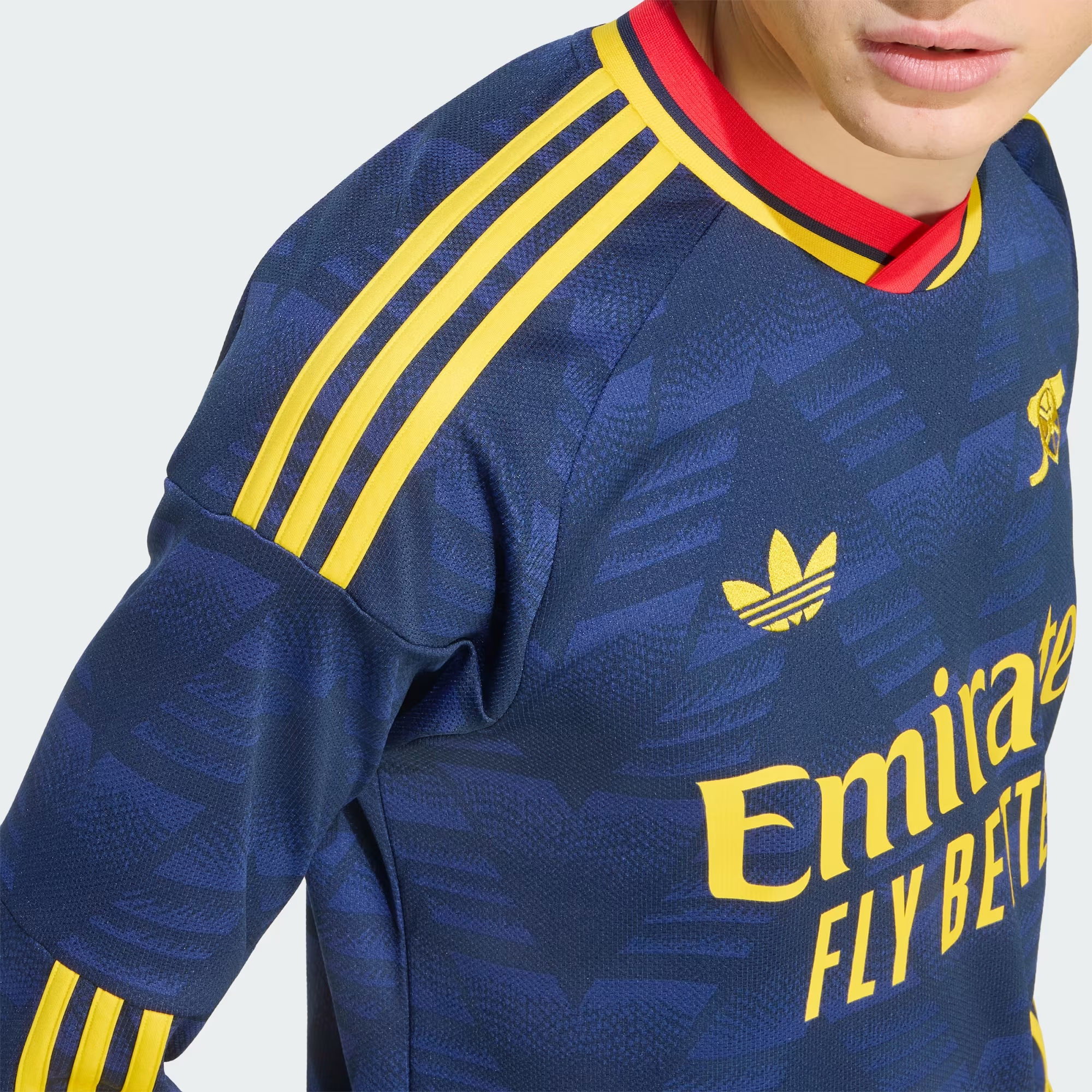 🍌重溫經典香蕉傳奇 Adidas Arsenal 阿仙奴 2026-27 作客長袖球迷版球衣 (可加印字章) KB9938