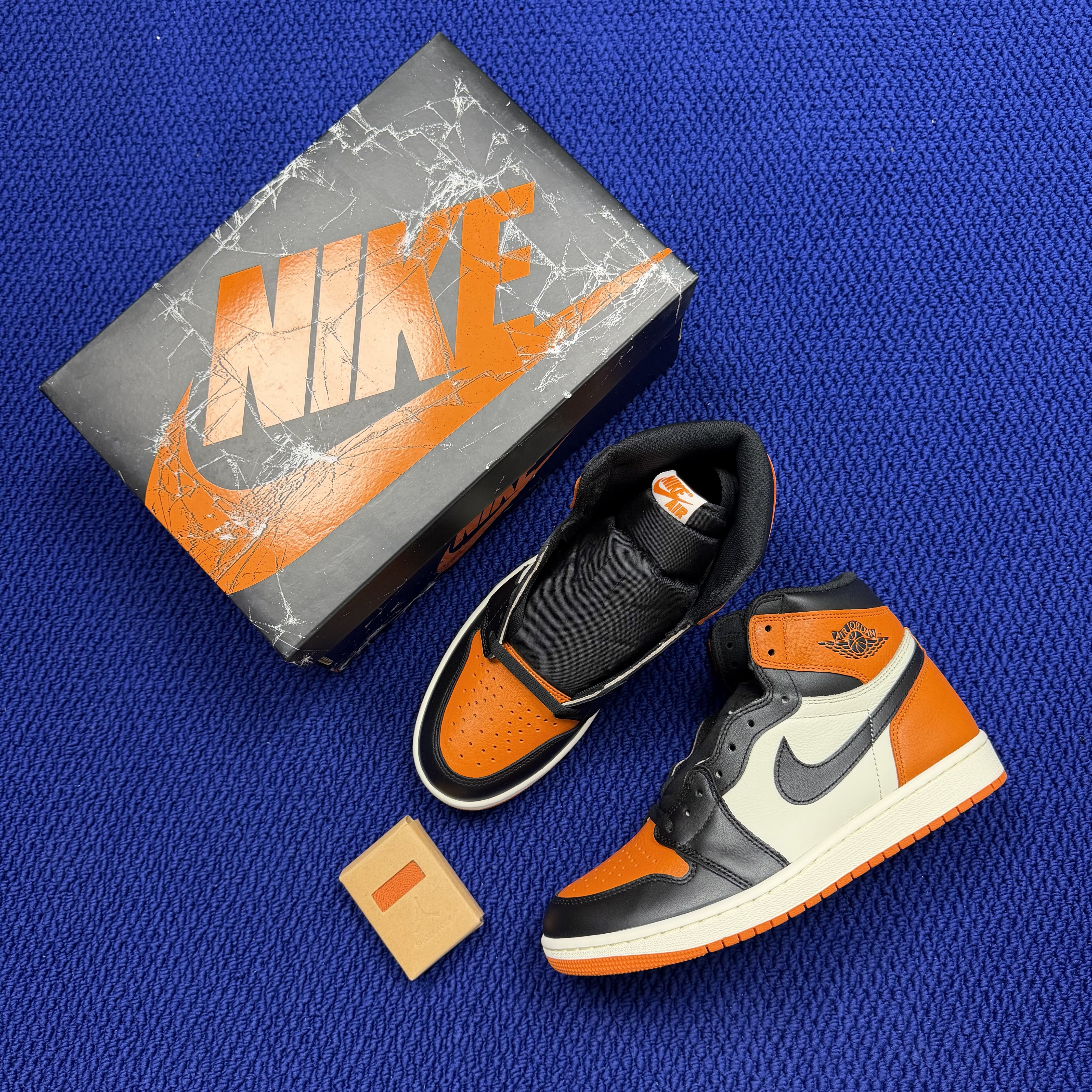 Nike Air Jordan 1 Retro High OG Shattered Backboard DZ5485-008