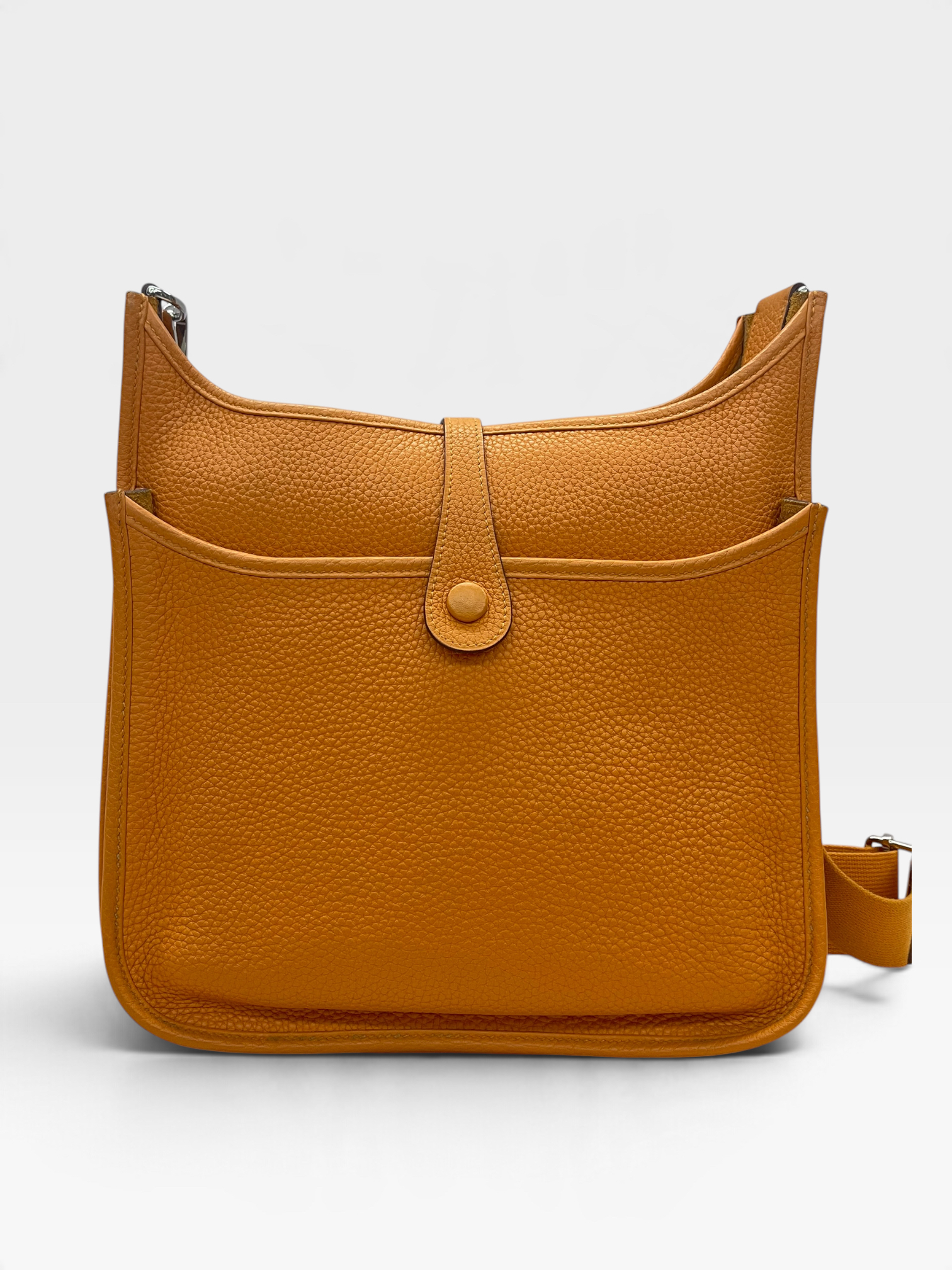 Pre-Owned HERMES Evelyne Bag / Stamp C 29cm / Product Code: 101002