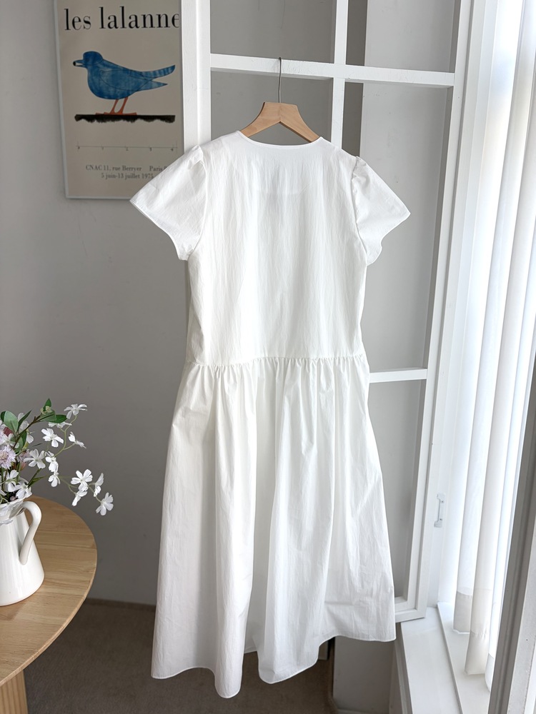Airy Button Front Long Dress (Black)