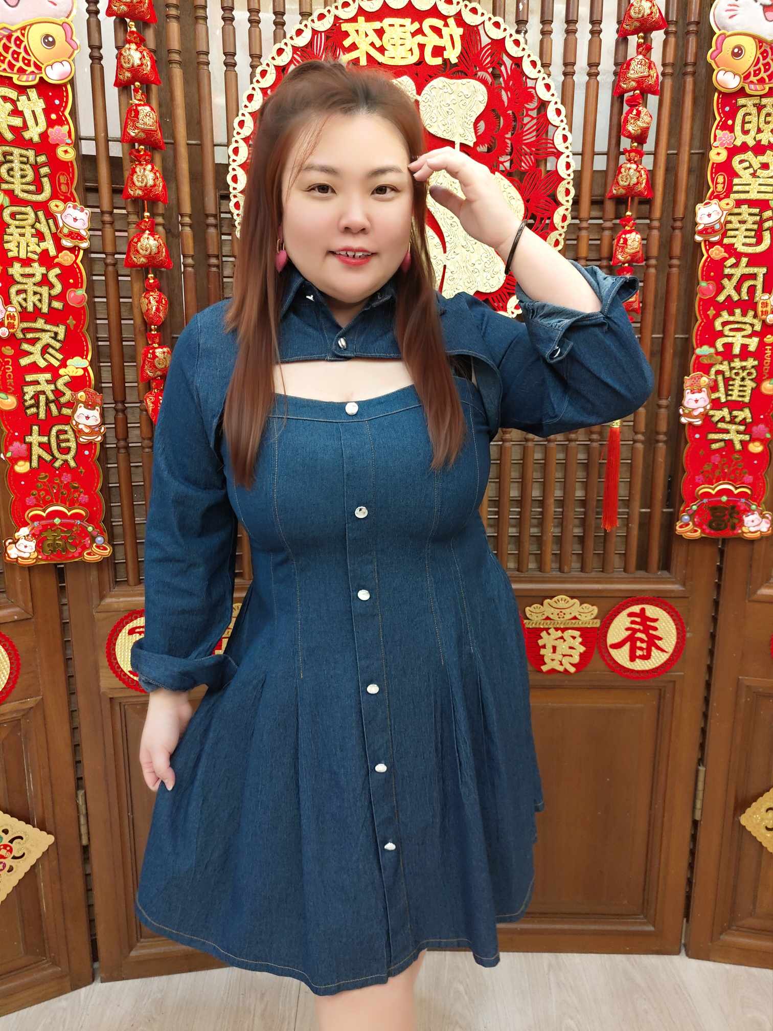 DBB05 TW#5332 可调节肩带排扣牛仔连衣裙（⚠️附加送牛仔小外套）(胸围 110-140CM)