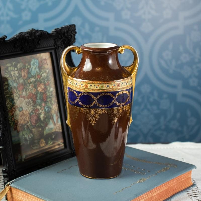 Vintage Mid-Century Czechoslovakian Renaissance Painting Style Porcelain Vase Pair - H16cm/H12.5cm (MW105 & 106)