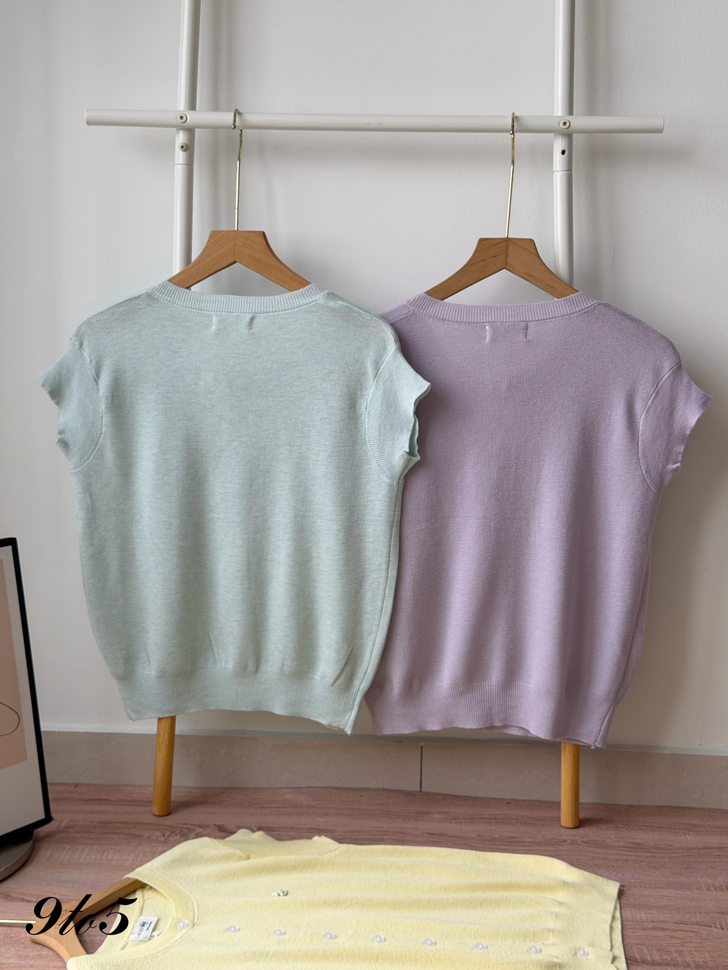 T4480 Little Pony Knit Top - 4 Colors 