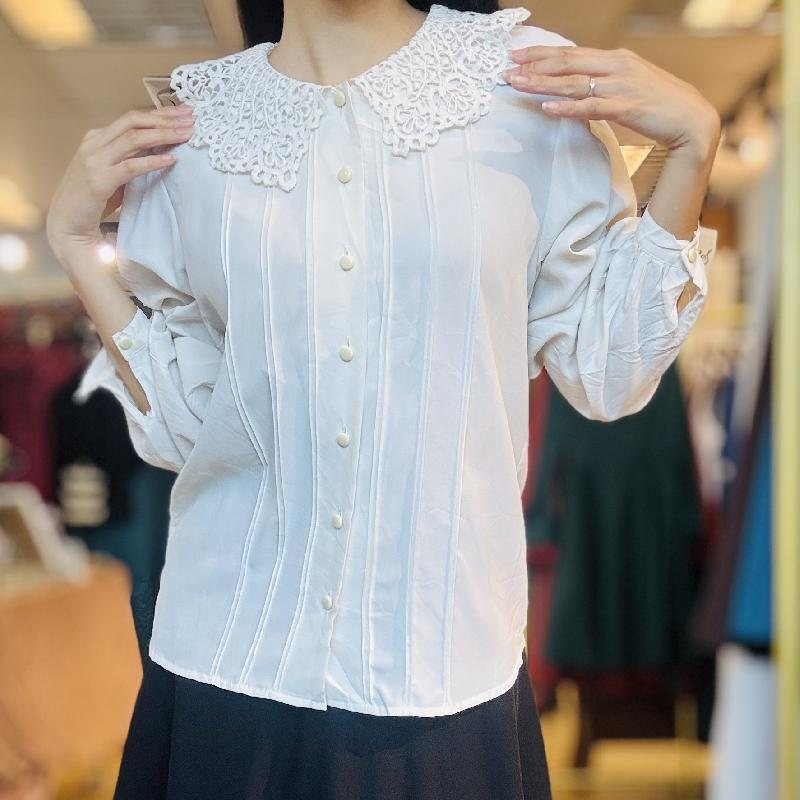 Vintage Japanese White Blouse with Cotton Crochet Collar (PP001-30)