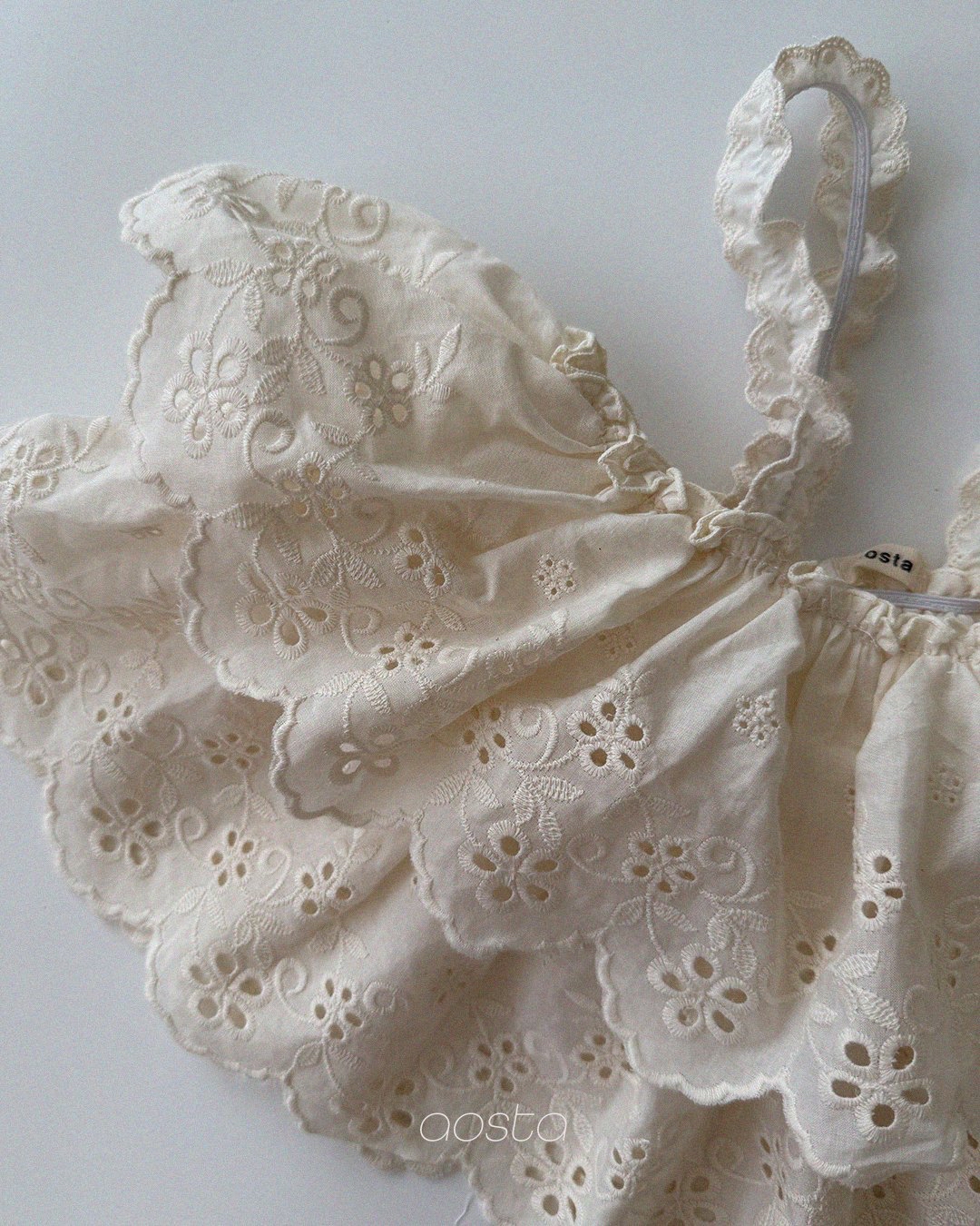 Aosta | [Lace cancan Blouse]