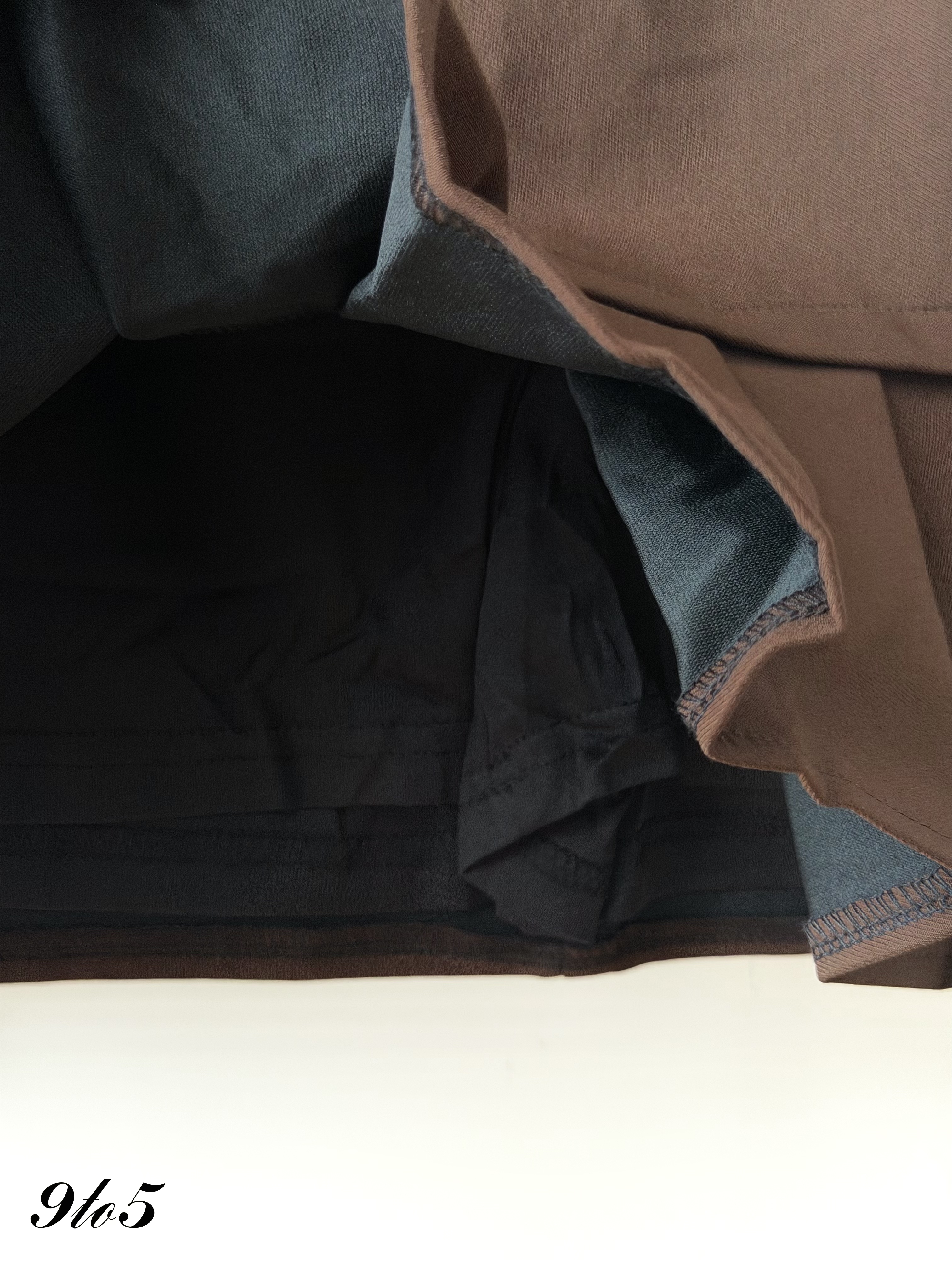 S2047 A Line Short Pleated Skirt - Black & Brown