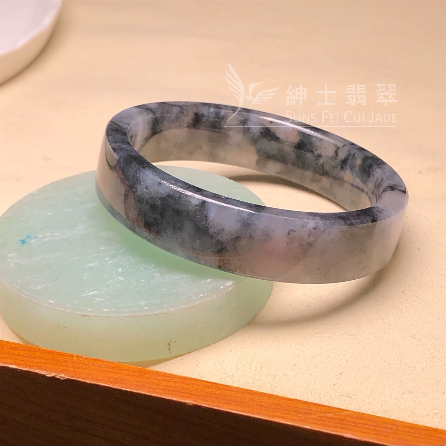 山水烏雞方鐲49.1mm