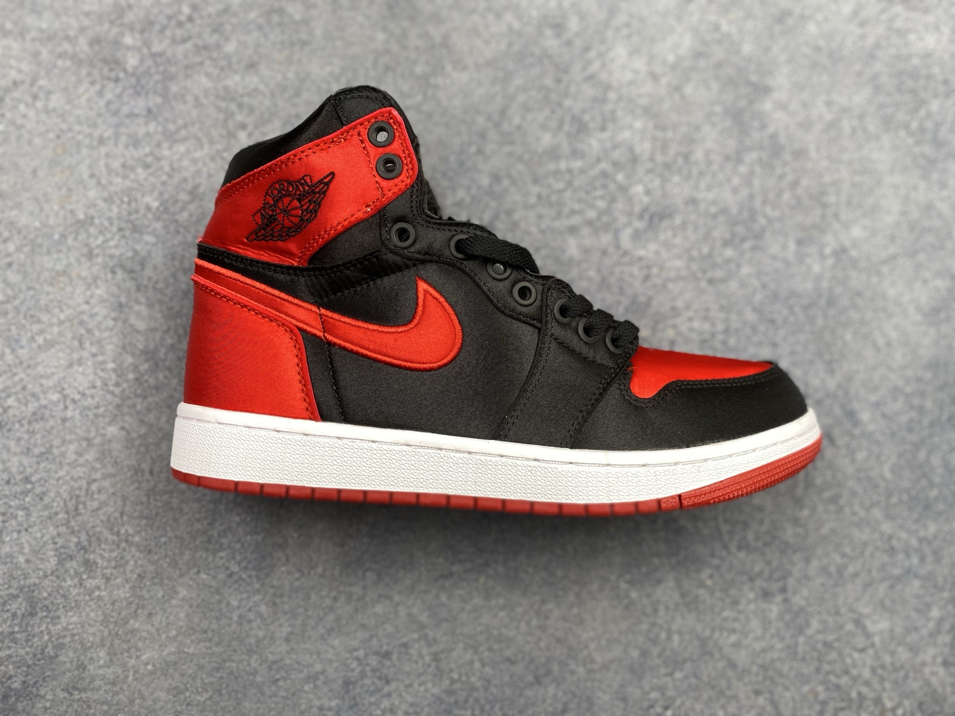 Nike Air Jordan 1 Retro High OG