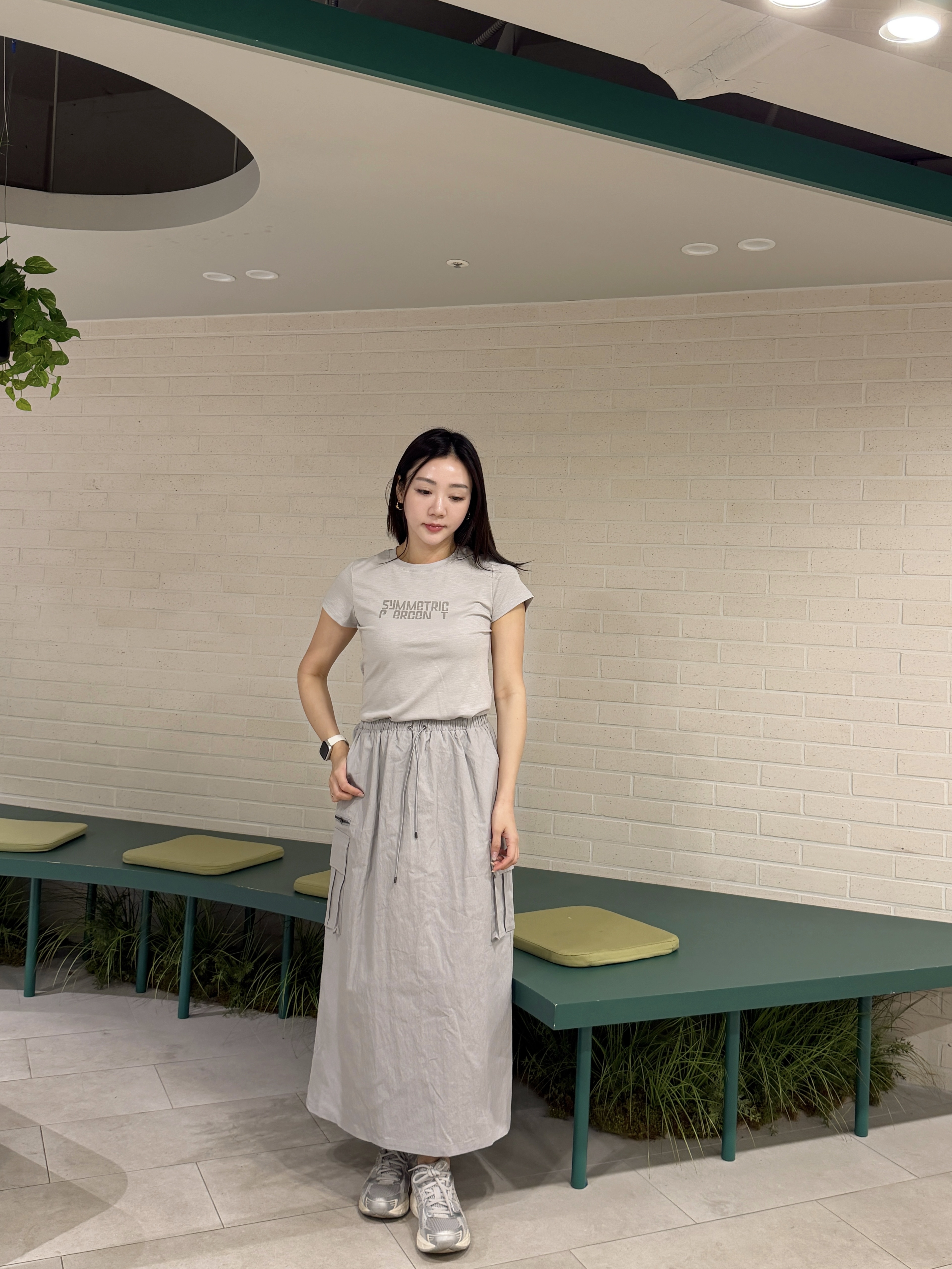 灰色TEE+工裝長裙🩶