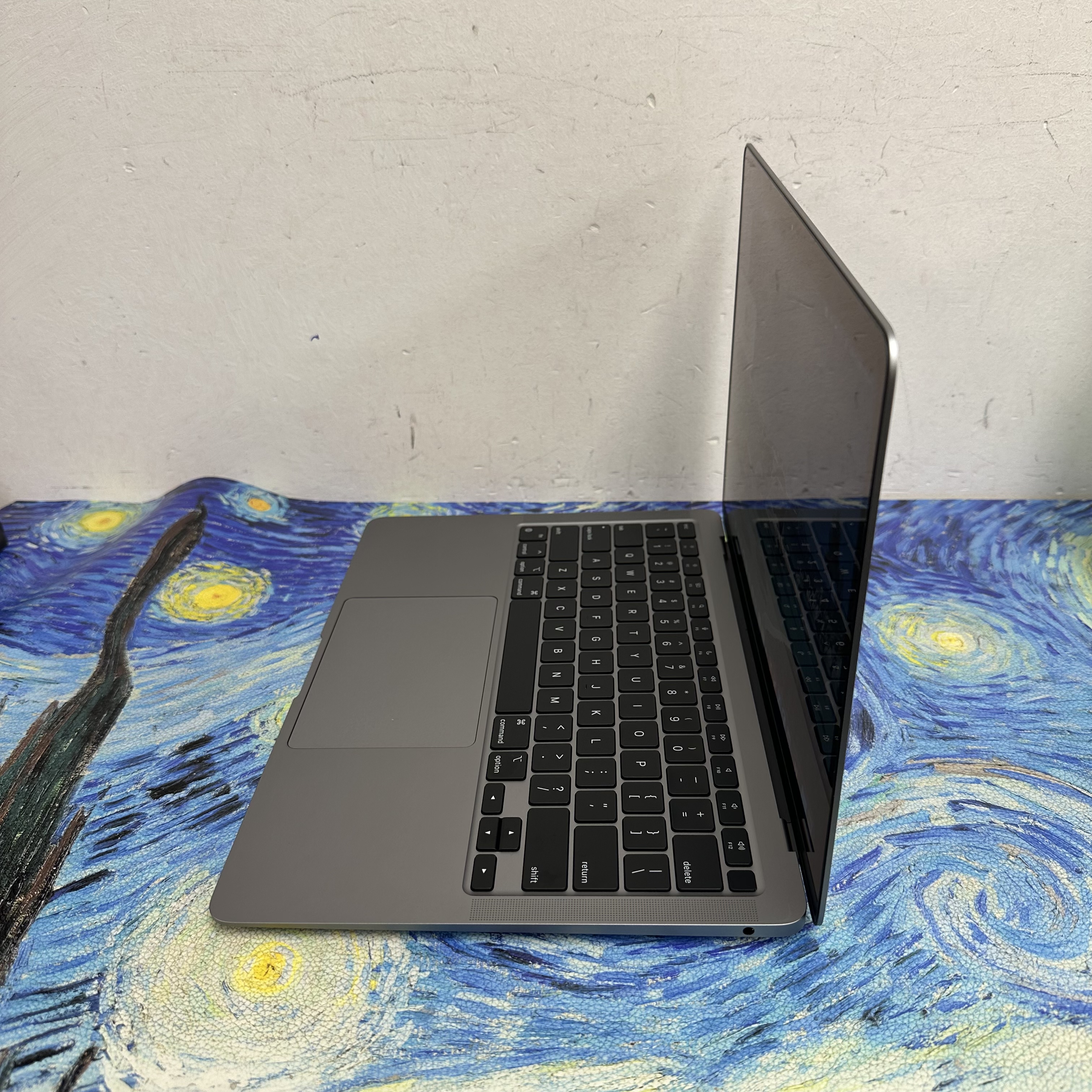 #5871 Apple MacBook Air M1 CPU 8GB Ram/256GB SSD 電100 太空灰 Space Grey